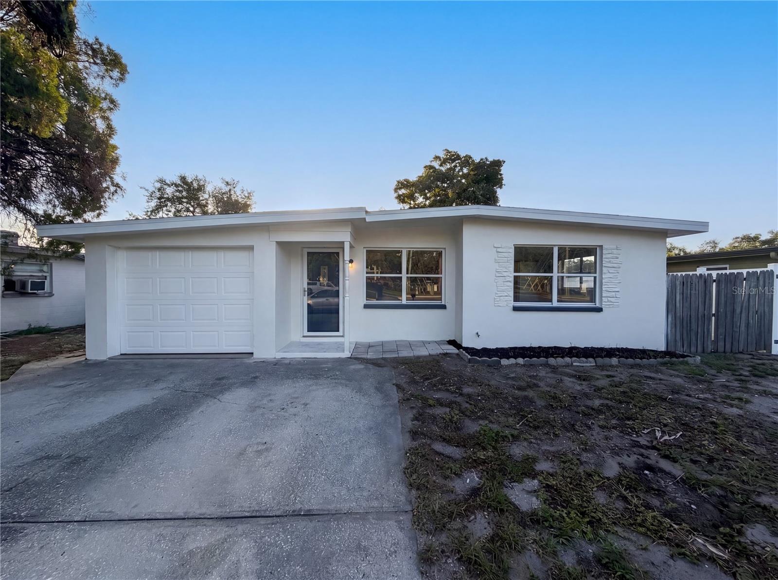 15037 Harding Ave, FL