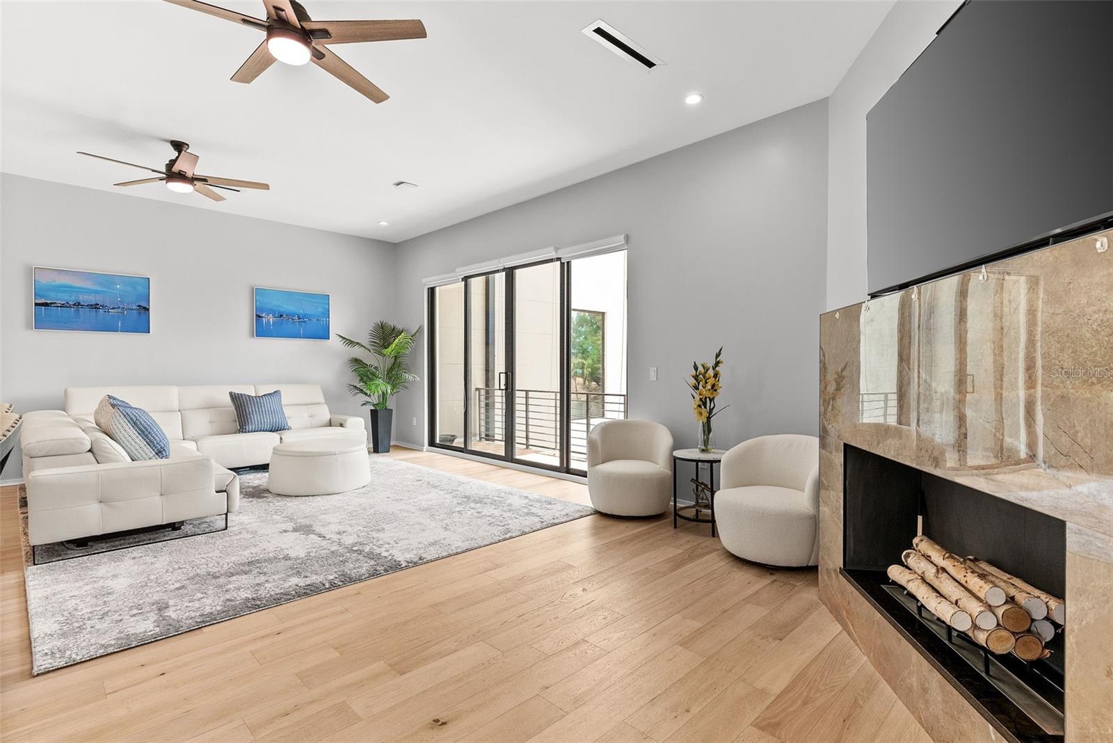 92 Davis Boulevard, FL