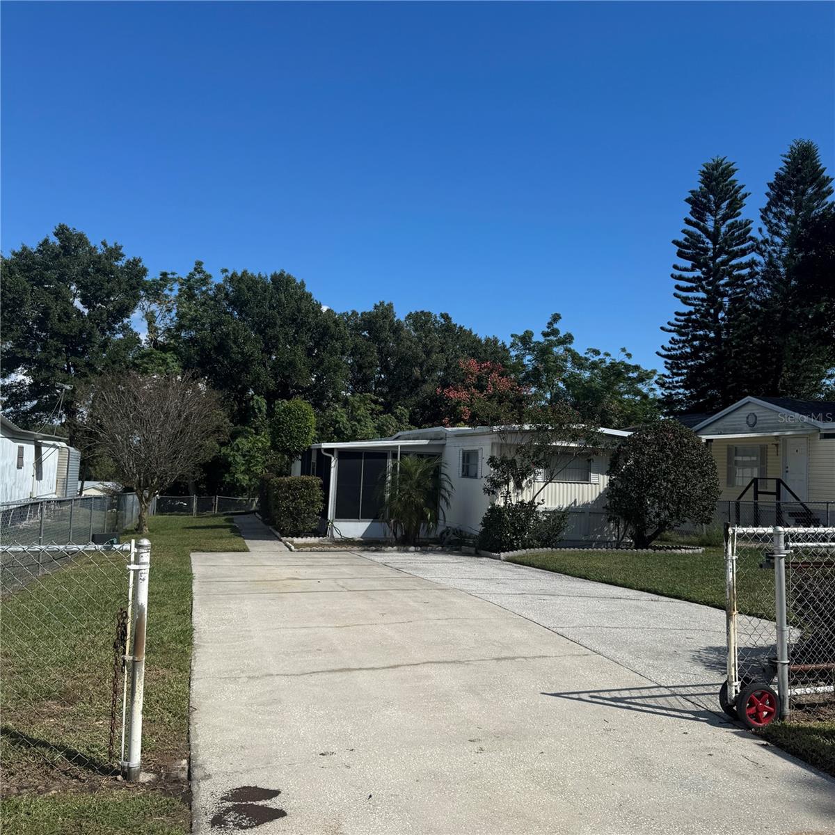 17542 Eve Drive, FL