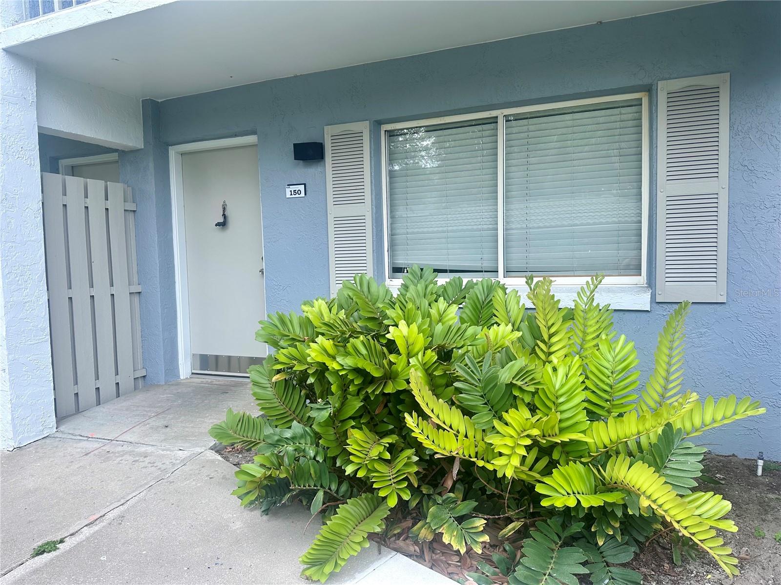 129 Blue Point Way #150, FL