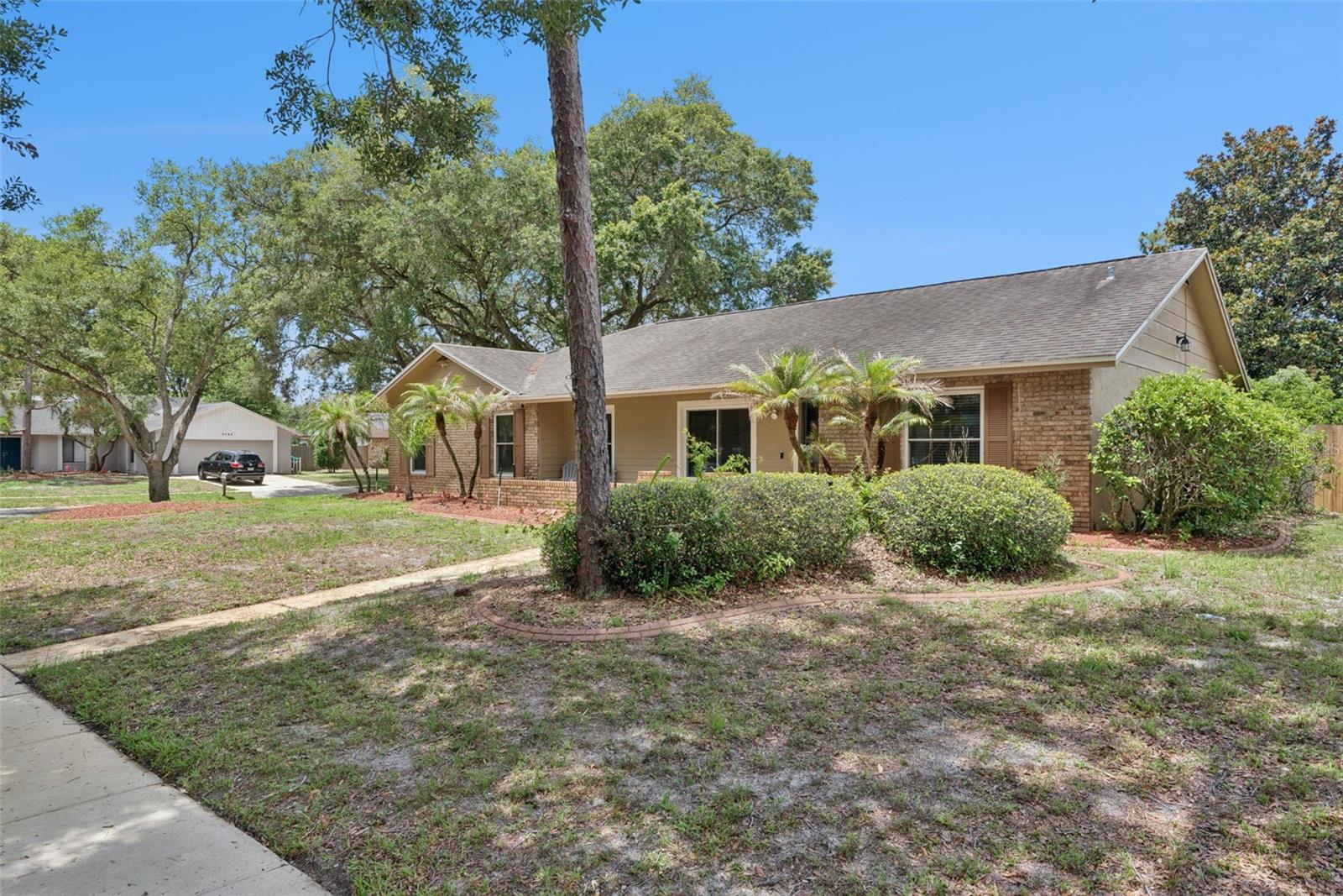 1250 Gran Paseo Drive, FL