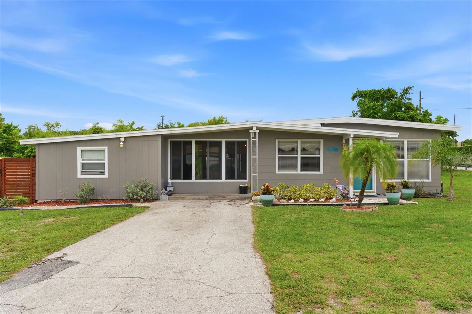 100 Avery Avenue, FL