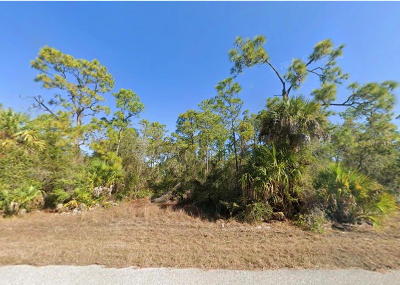17083 Carson Ave, FL