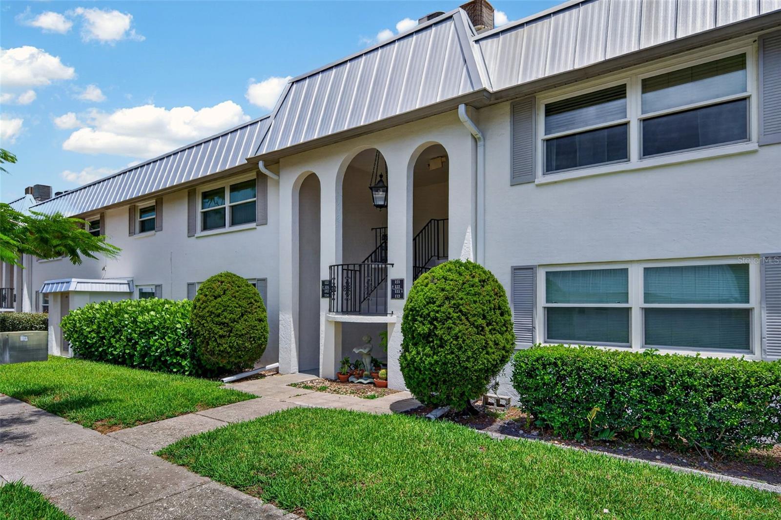 5800 Hollywood Blvd #112, FL