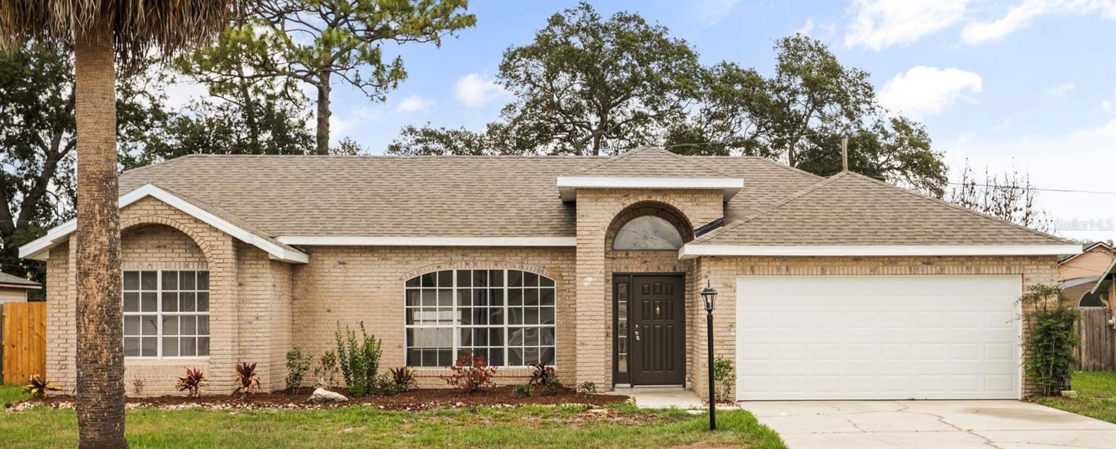 2280 Dumas Dr, FL