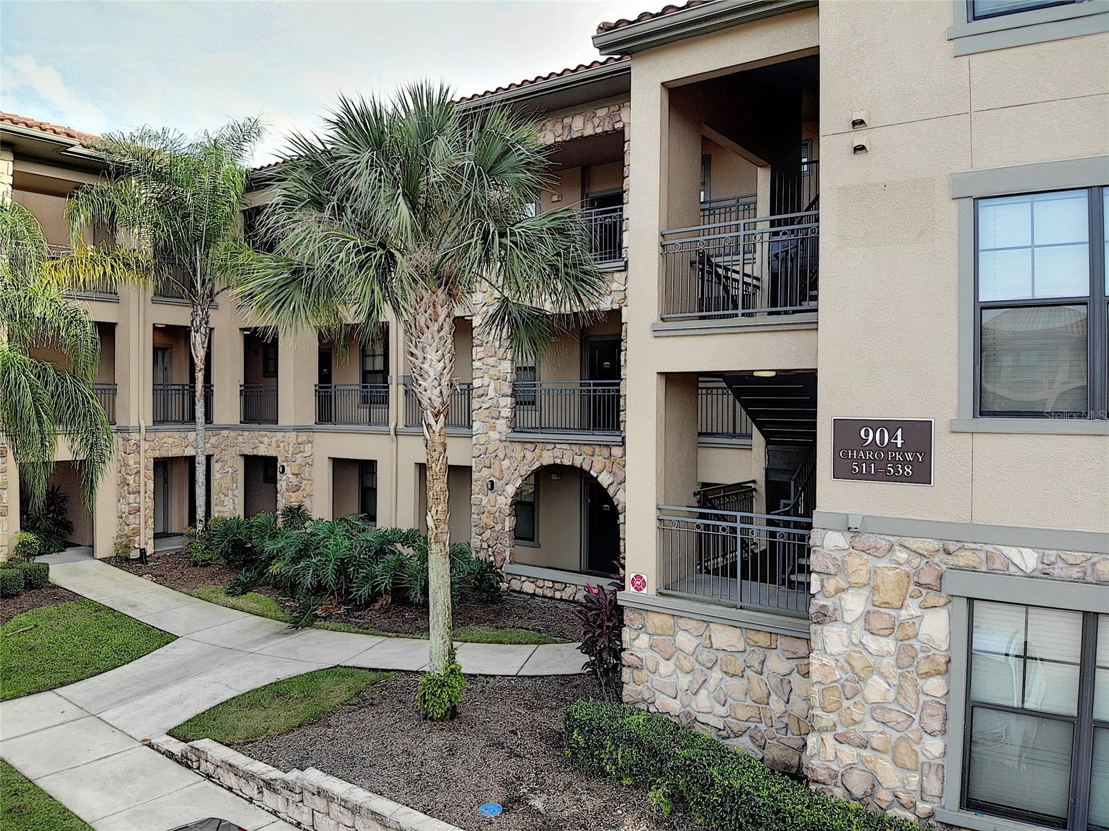 904 Charo Pkwy #533, FL