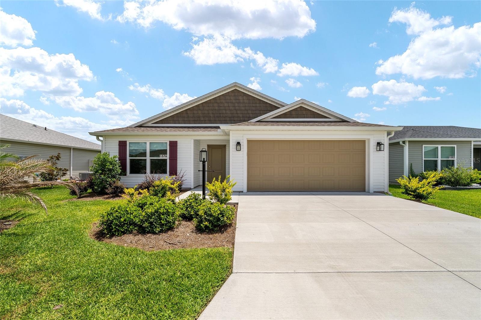 1576 Good Place, FL