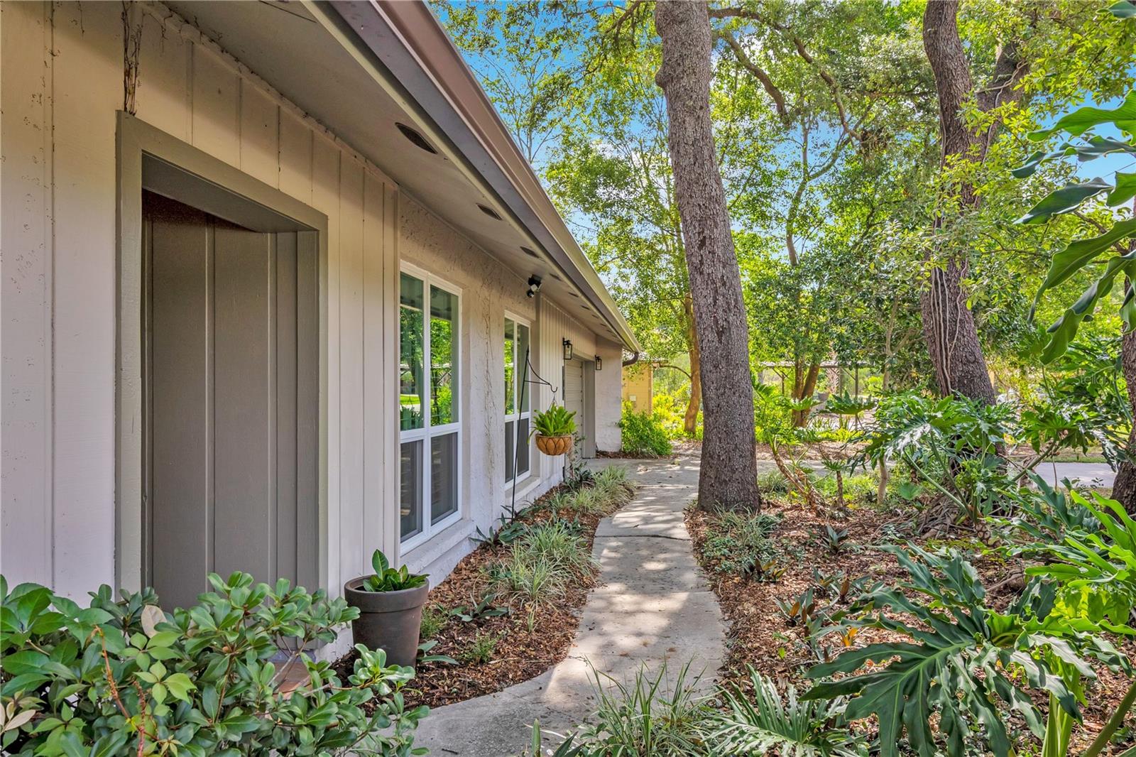 509 Ridgewood Street, FL