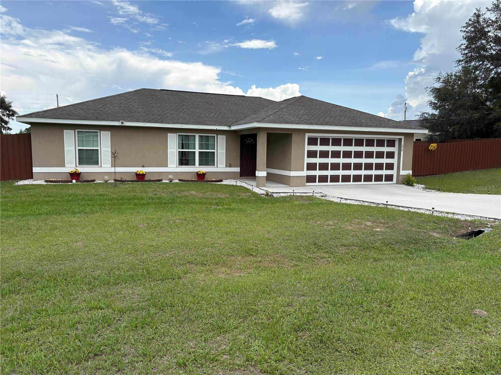 176 Juniper Loop Circle, FL