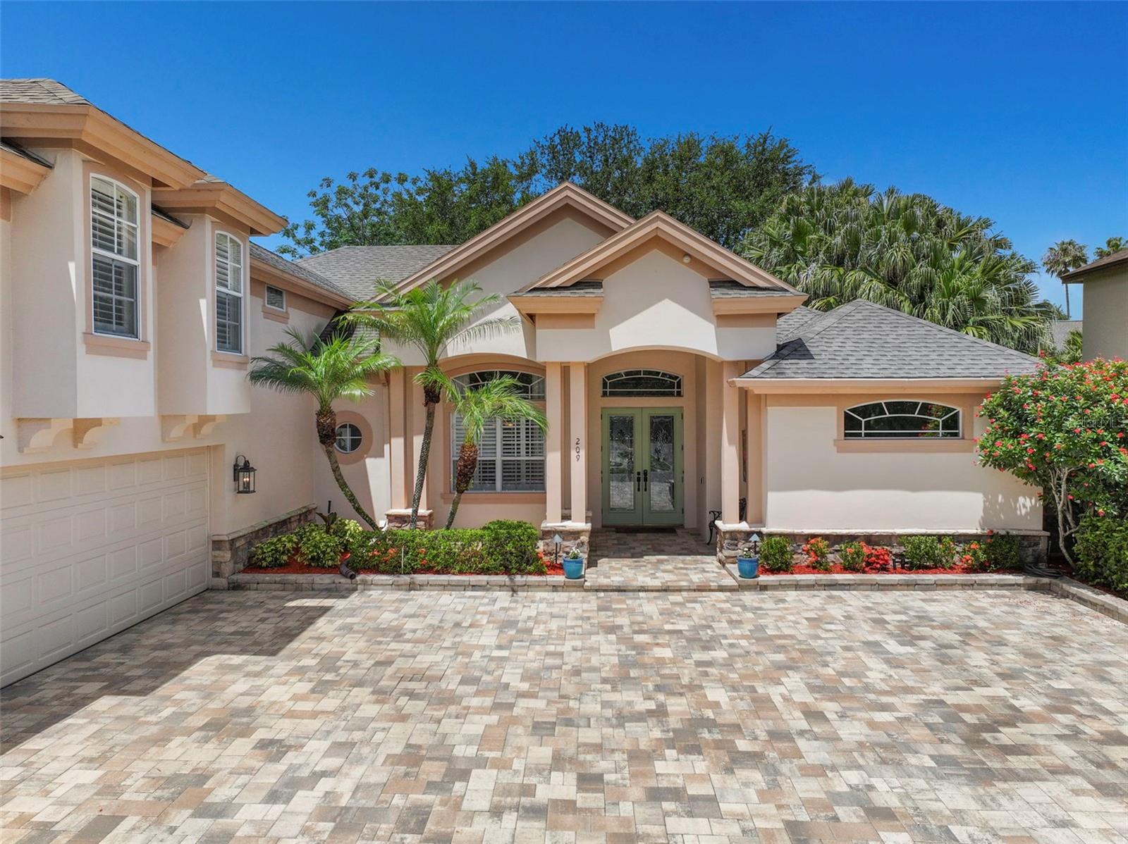 209 Highland Woods Drive, FL