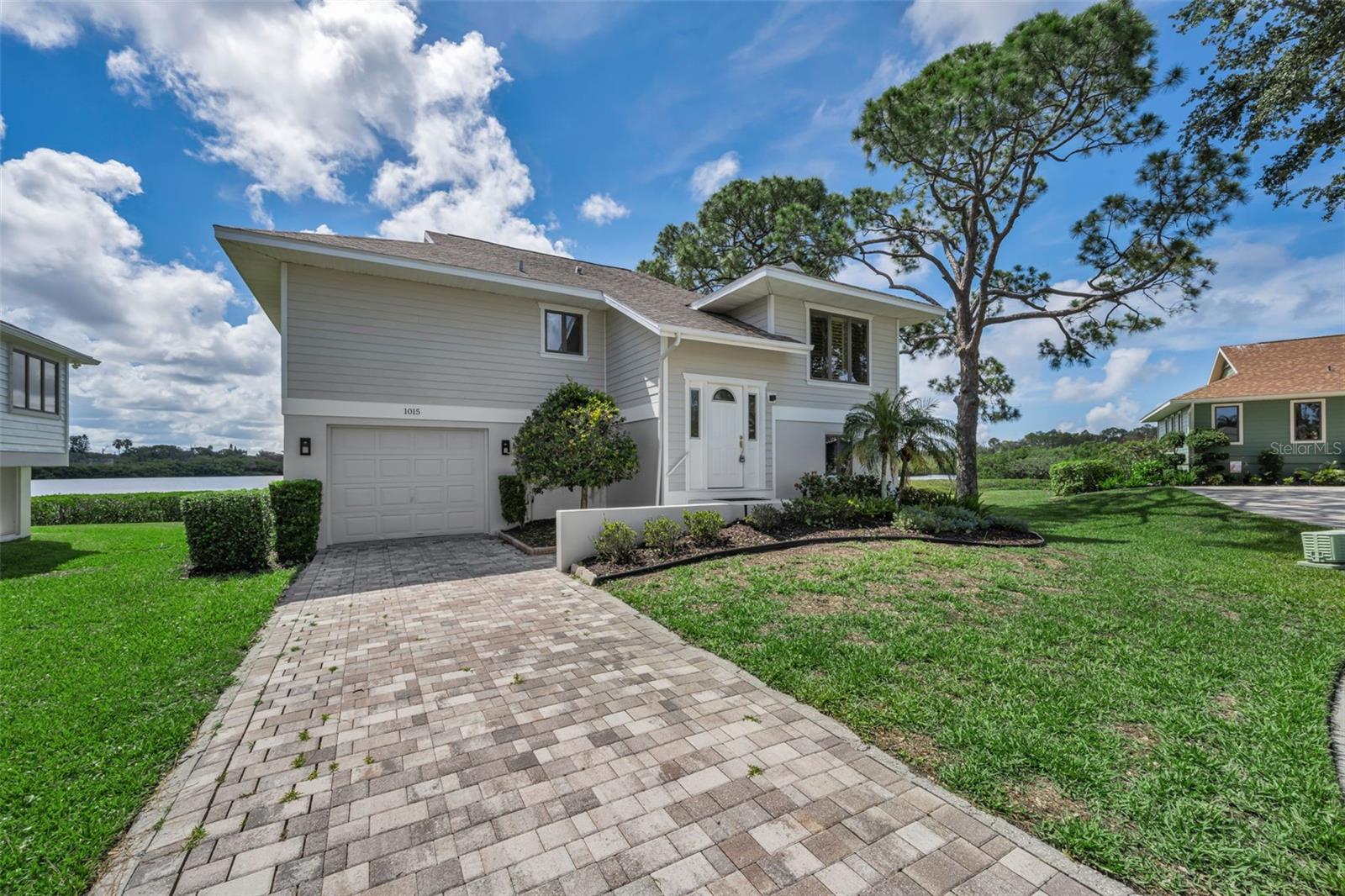 1015 Teal Pointe, FL