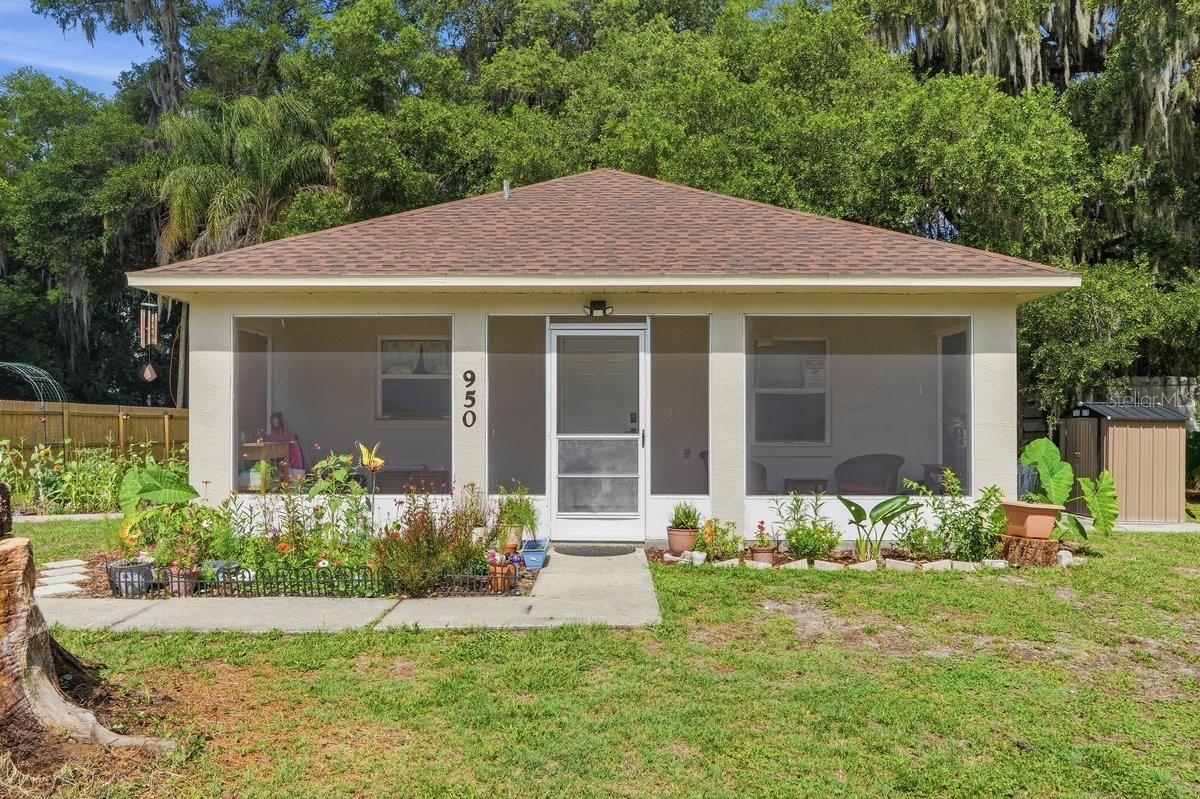 950 S Parsons Ave, FL