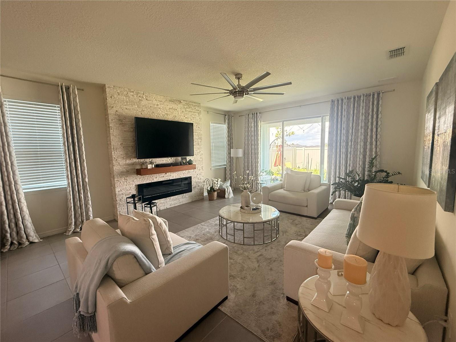 988 Vineyard Ridge Road, FL