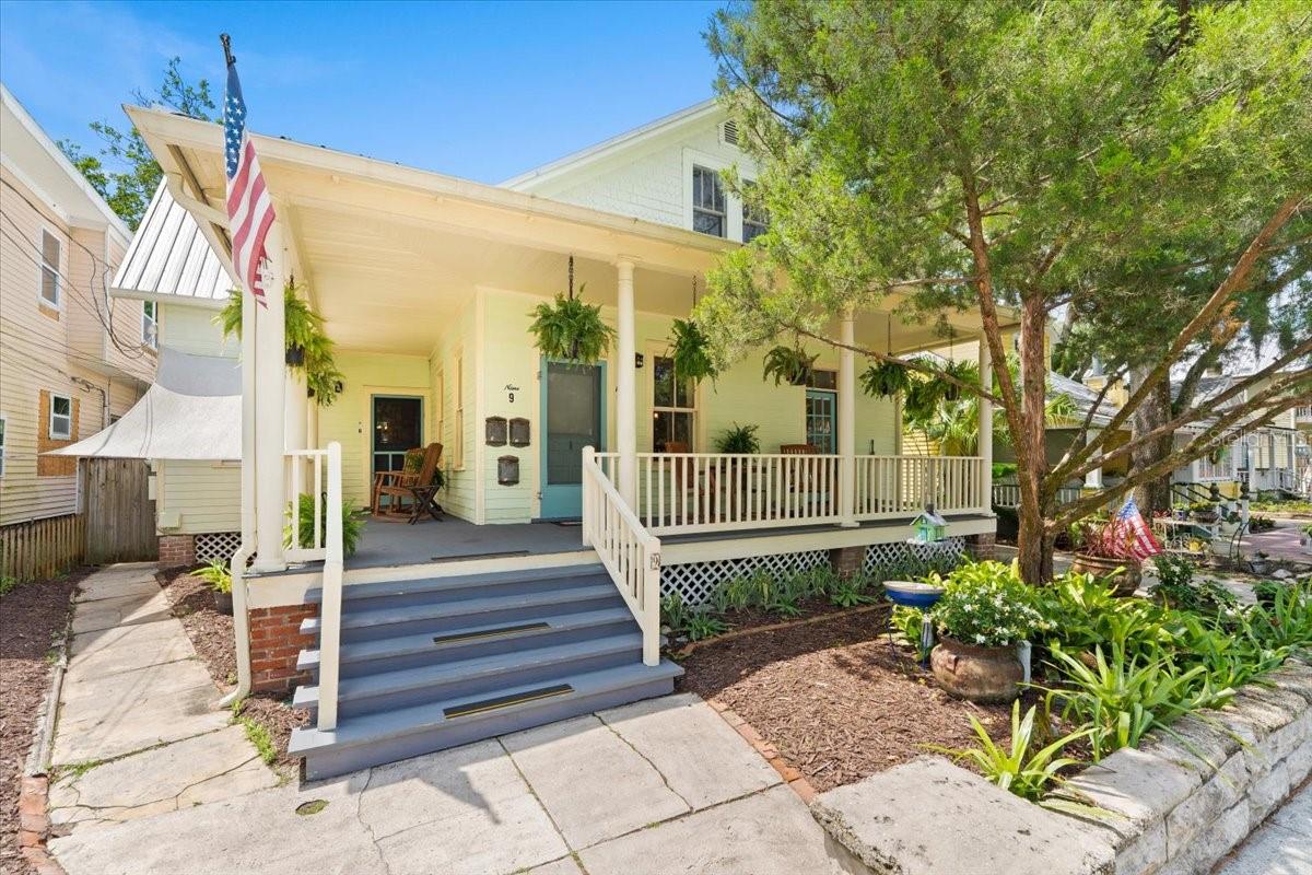 9 Saragossa St, FL