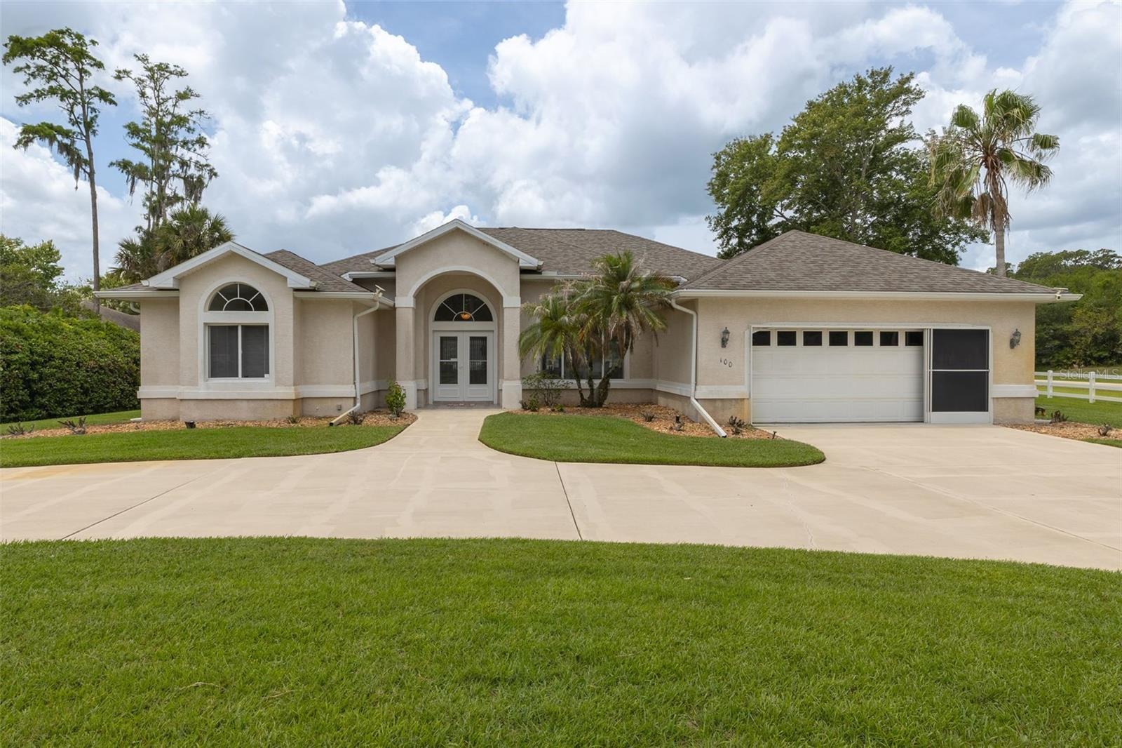 100 Paradise Valley Ct, FL