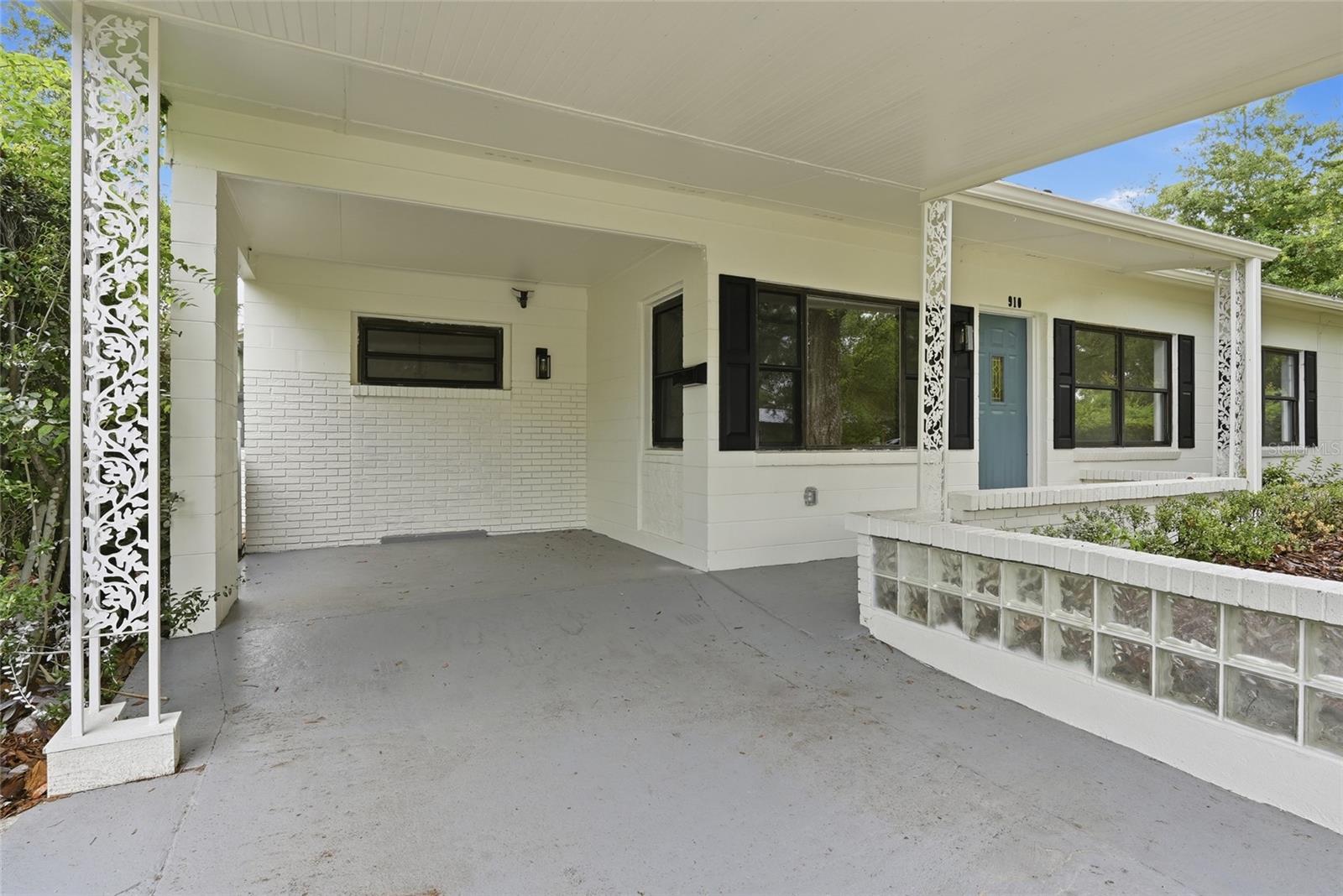 910 24th Street, FL