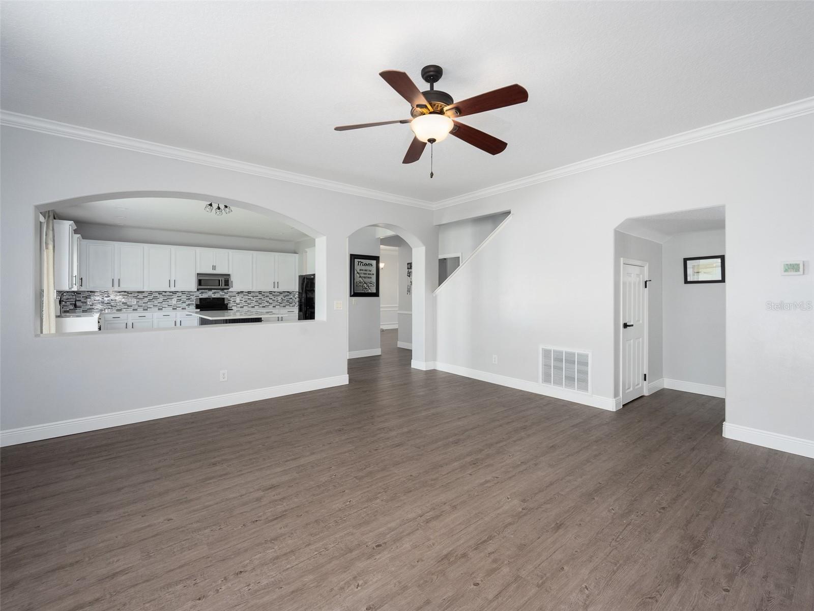 279 Doe Run Drive, FL