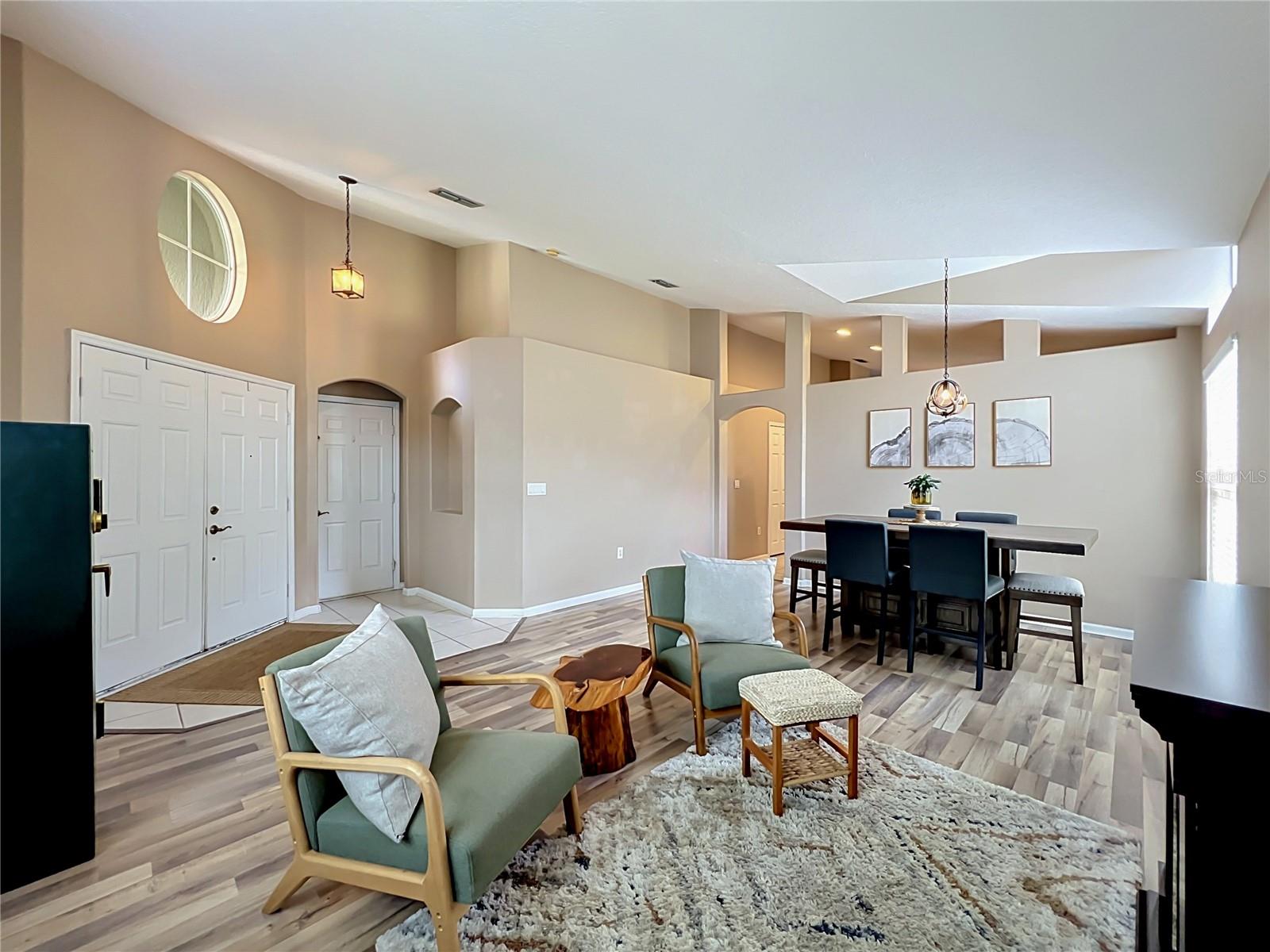 2886 Sweetspire Circle, FL