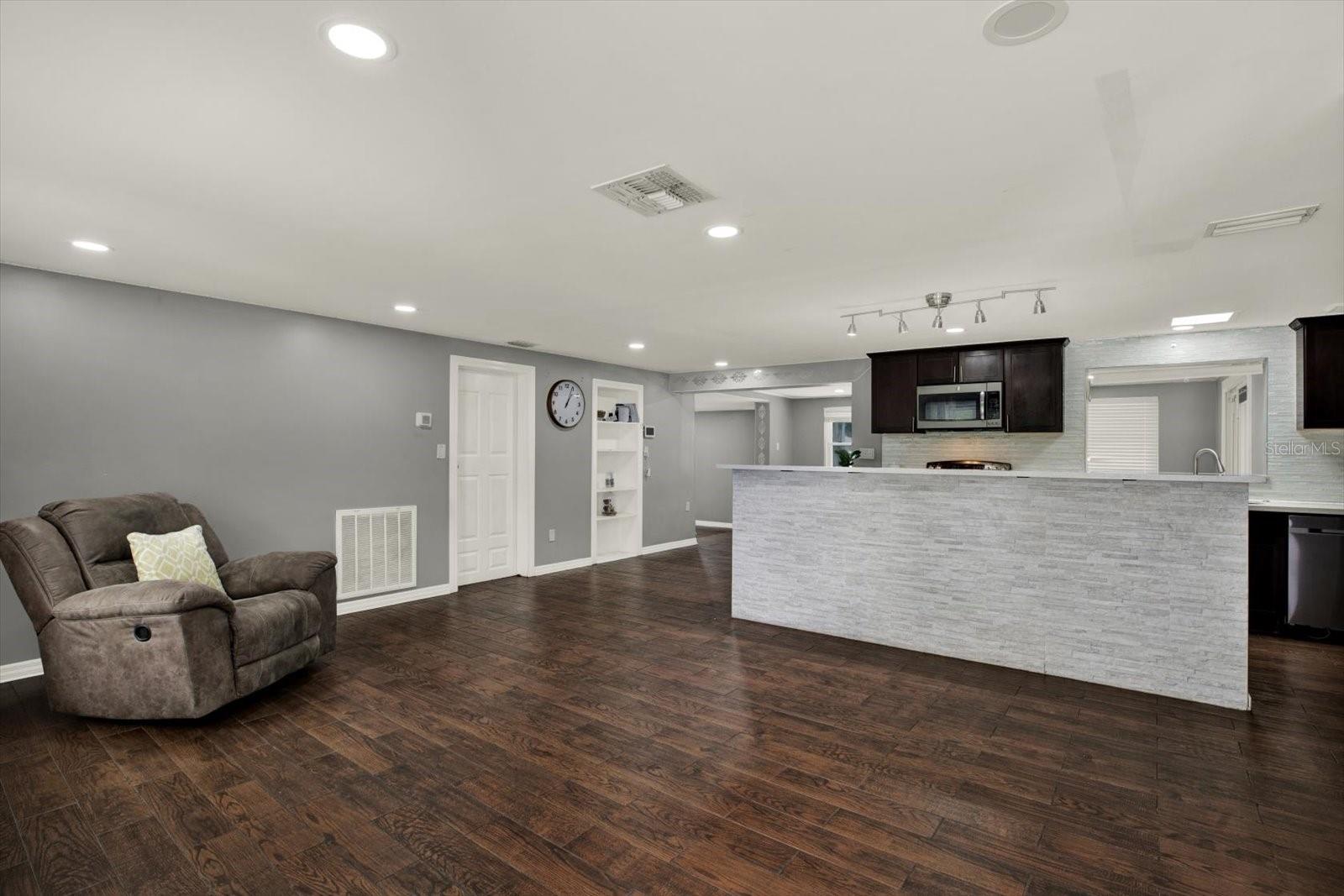 1111 Durant Road, FL
