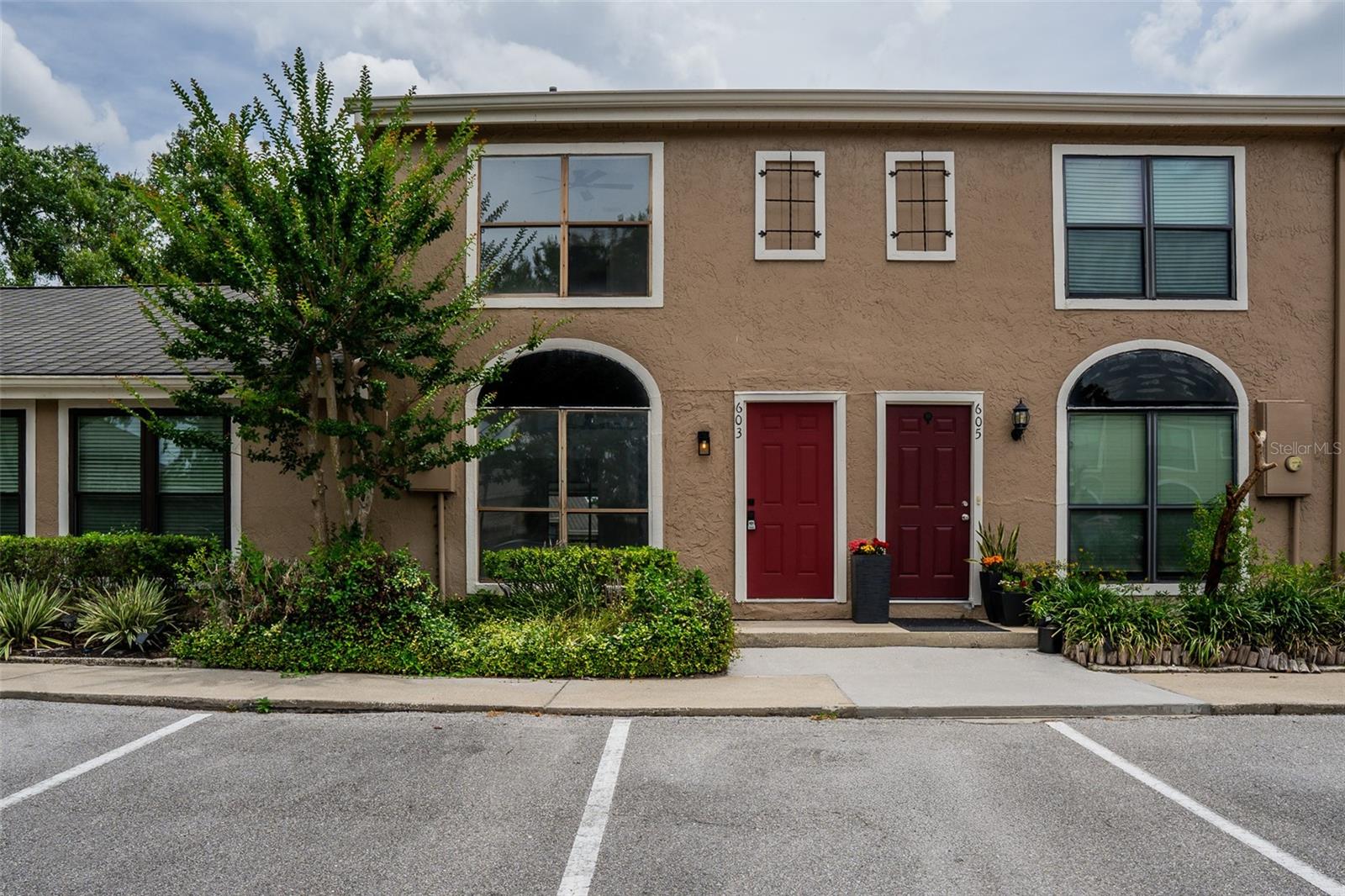 603 Casa Park Court, FL