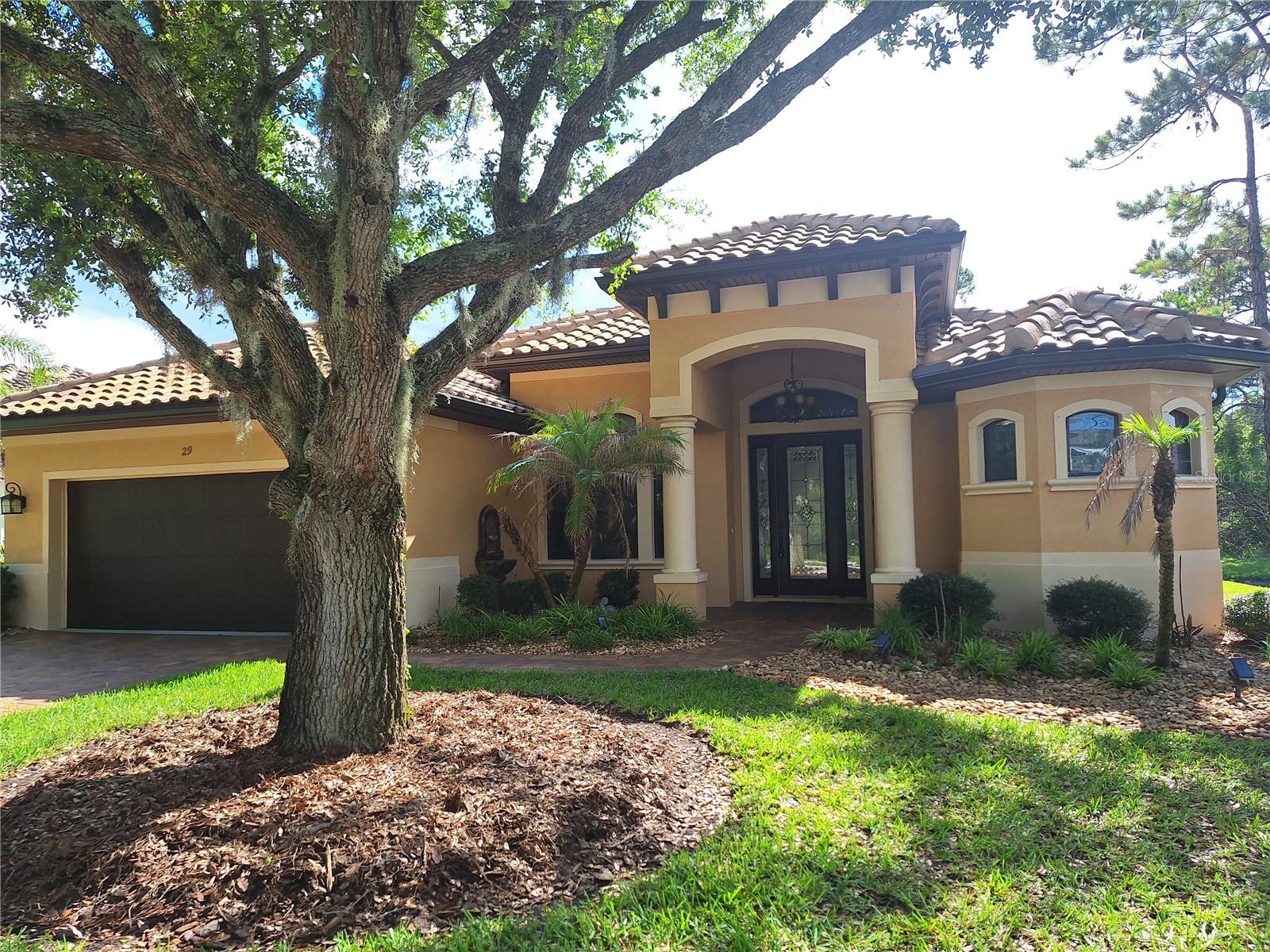 29 Lakewalk Drive, FL