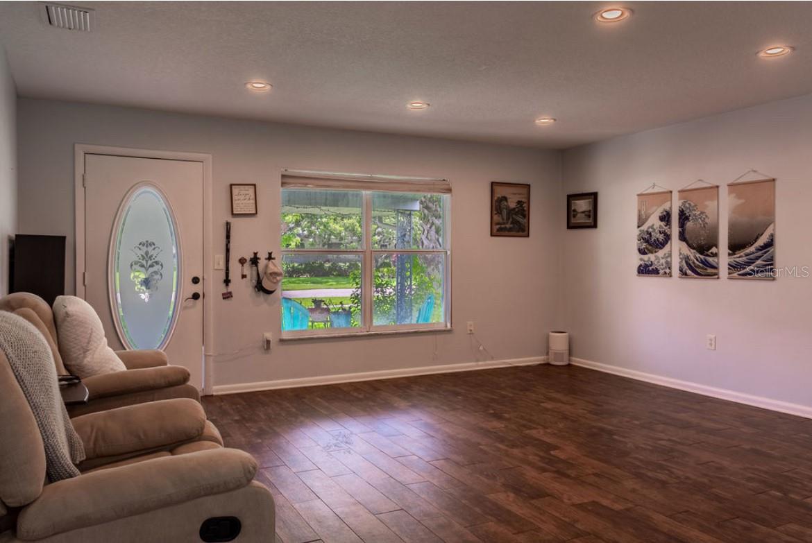 224 Michigan Avenue, FL