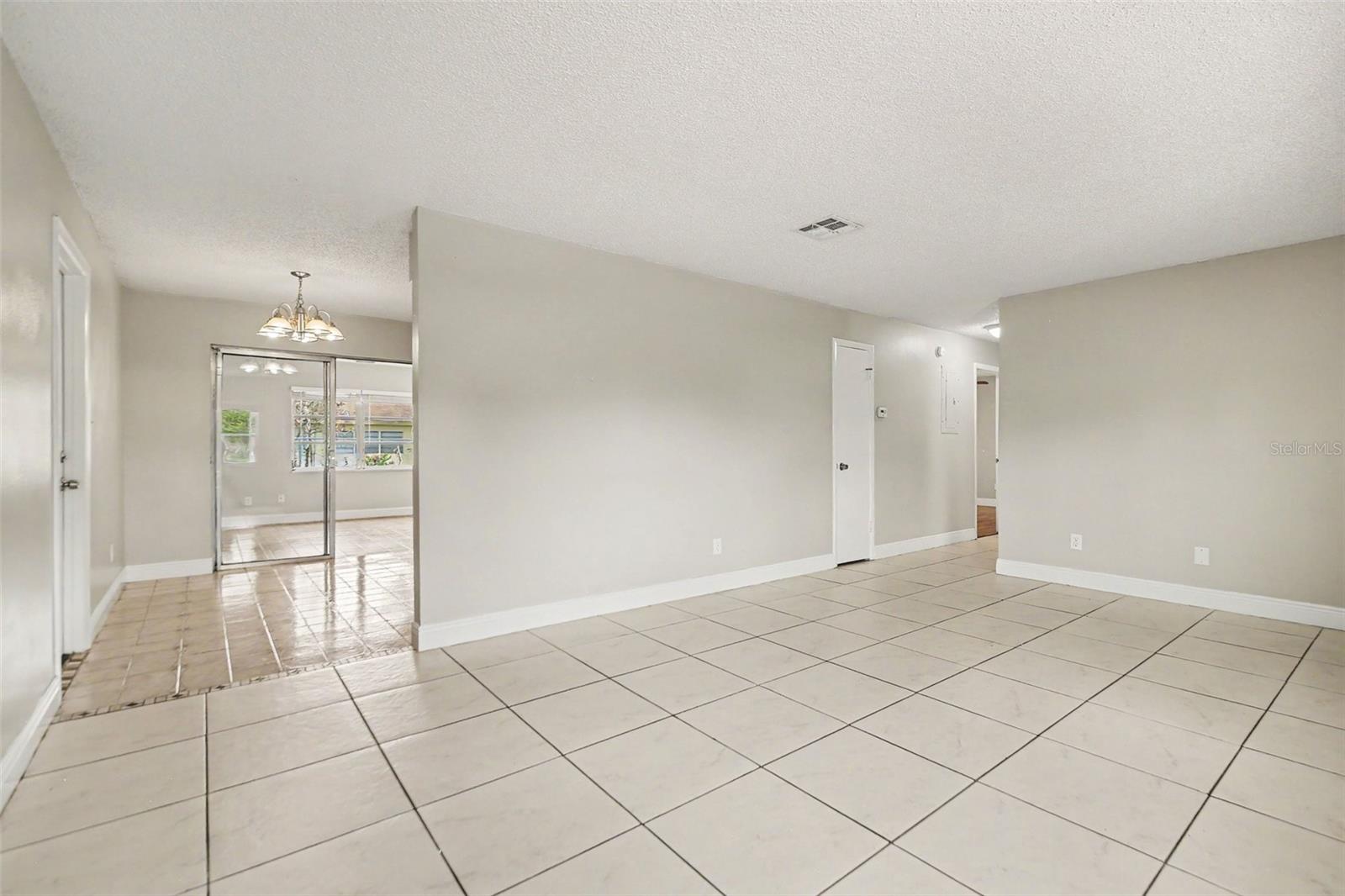 140 Guaymas Drive, FL