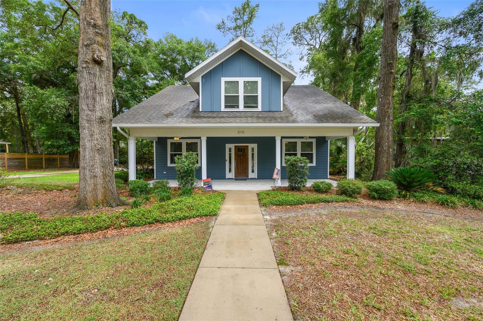 3115 W University Ave, FL