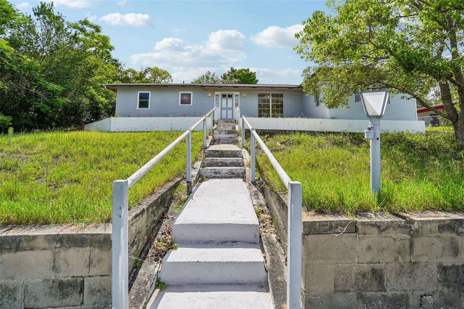 1090 Edgehill Ave, FL
