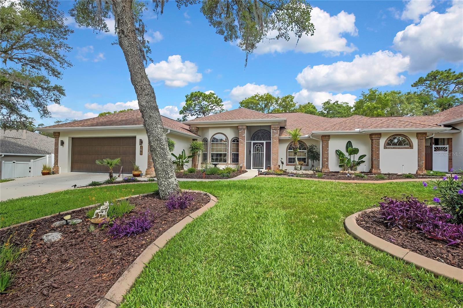 5701 W Chive Loop, FL