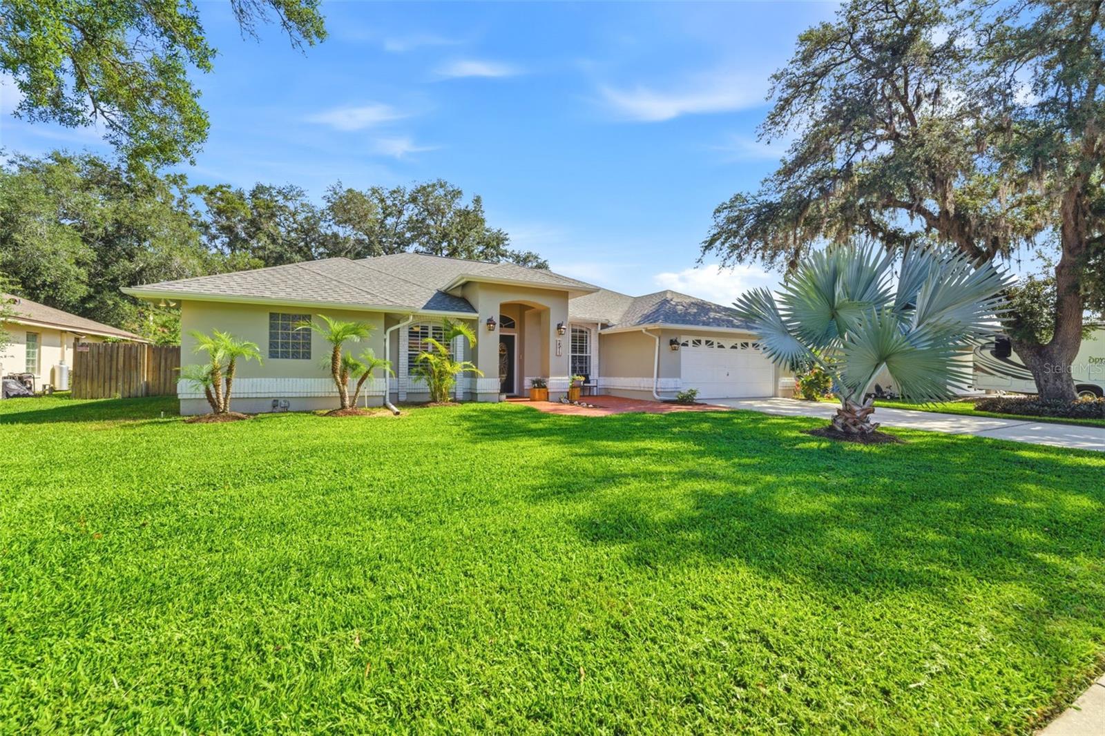 2511 Viny Court, FL
