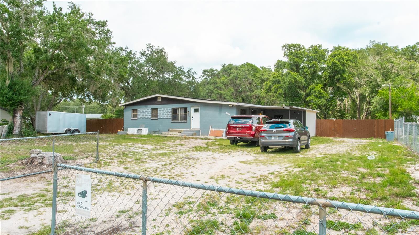 15229 N 13th St, FL