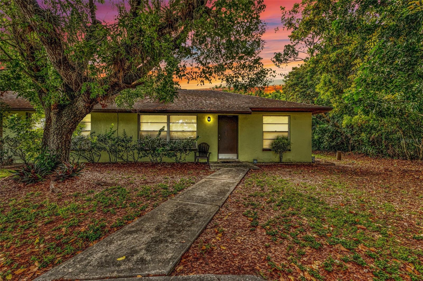 18617/18619 Bartow Boulevard, FL