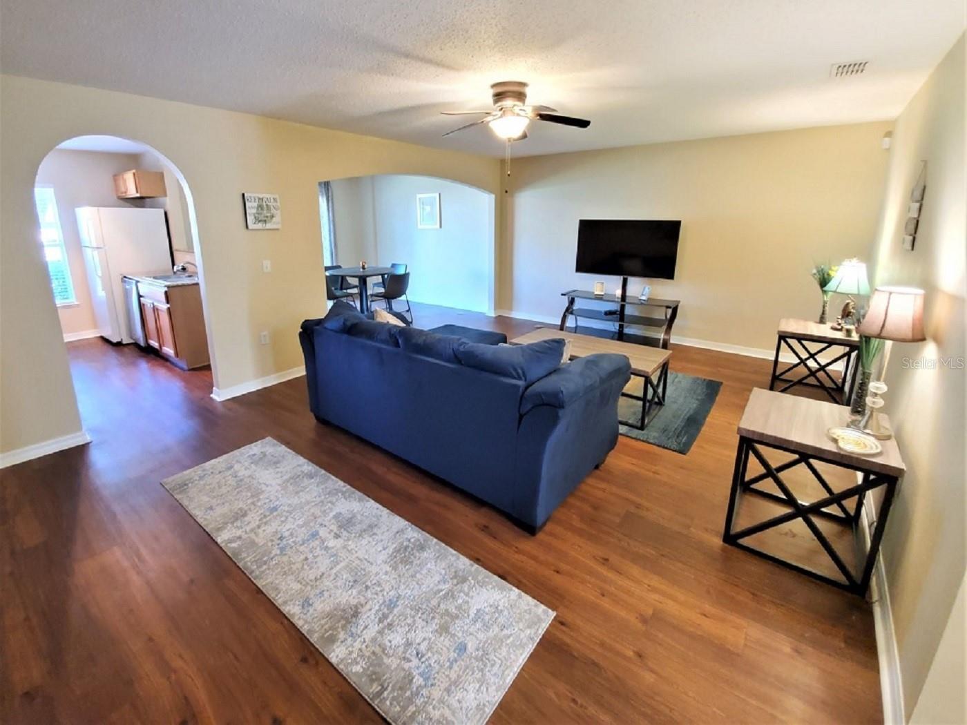 9870 Ashburn Lake Drive, FL