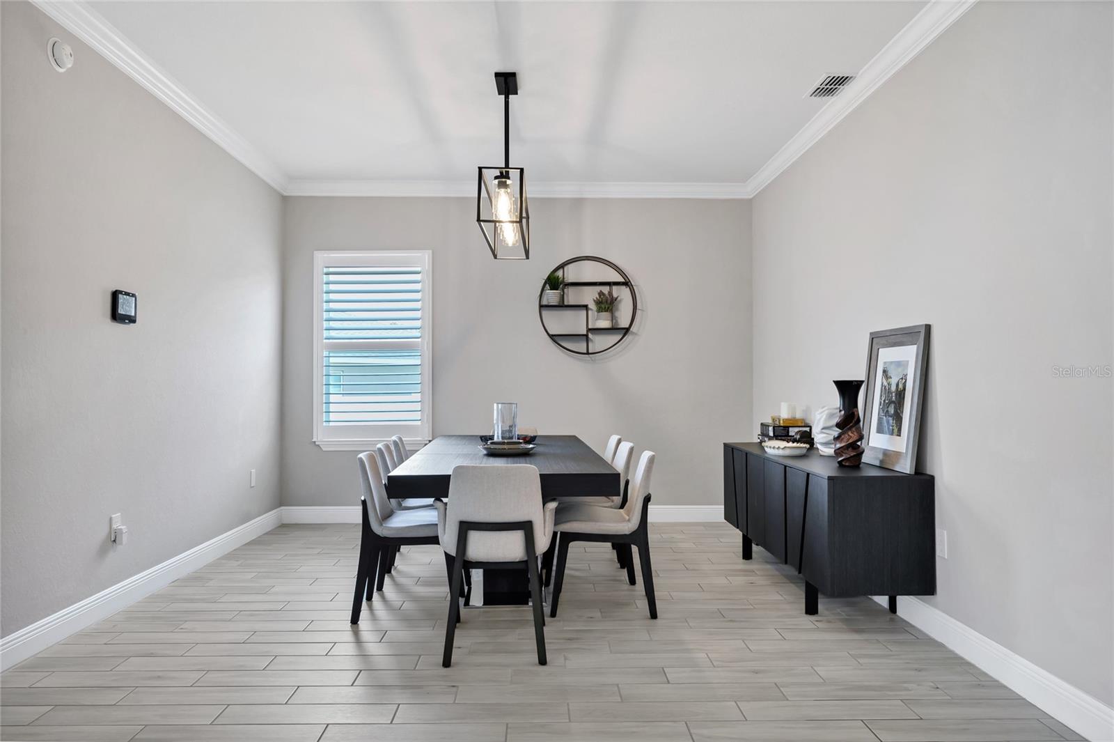 1061 Sandpiper Loop, FL