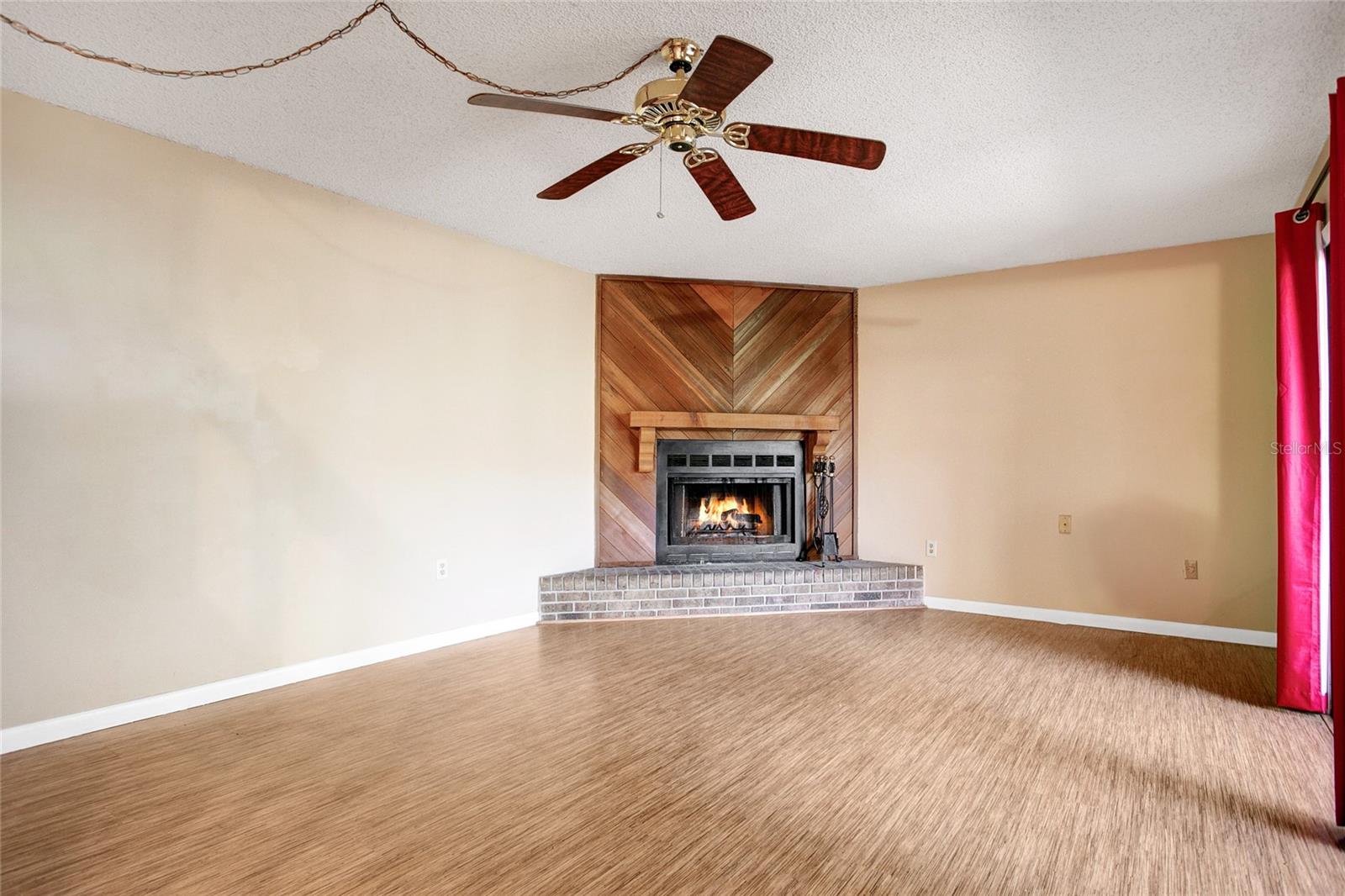 611 Olympic Drive, FL