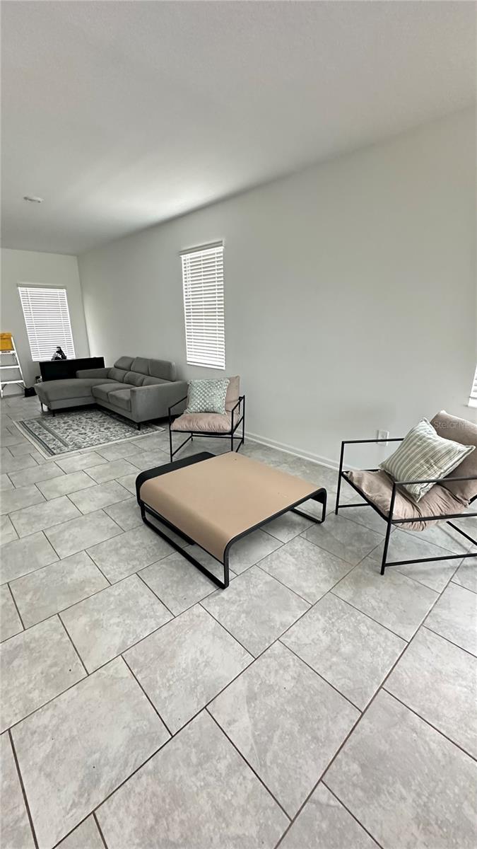 3255 Laurent Loop, FL