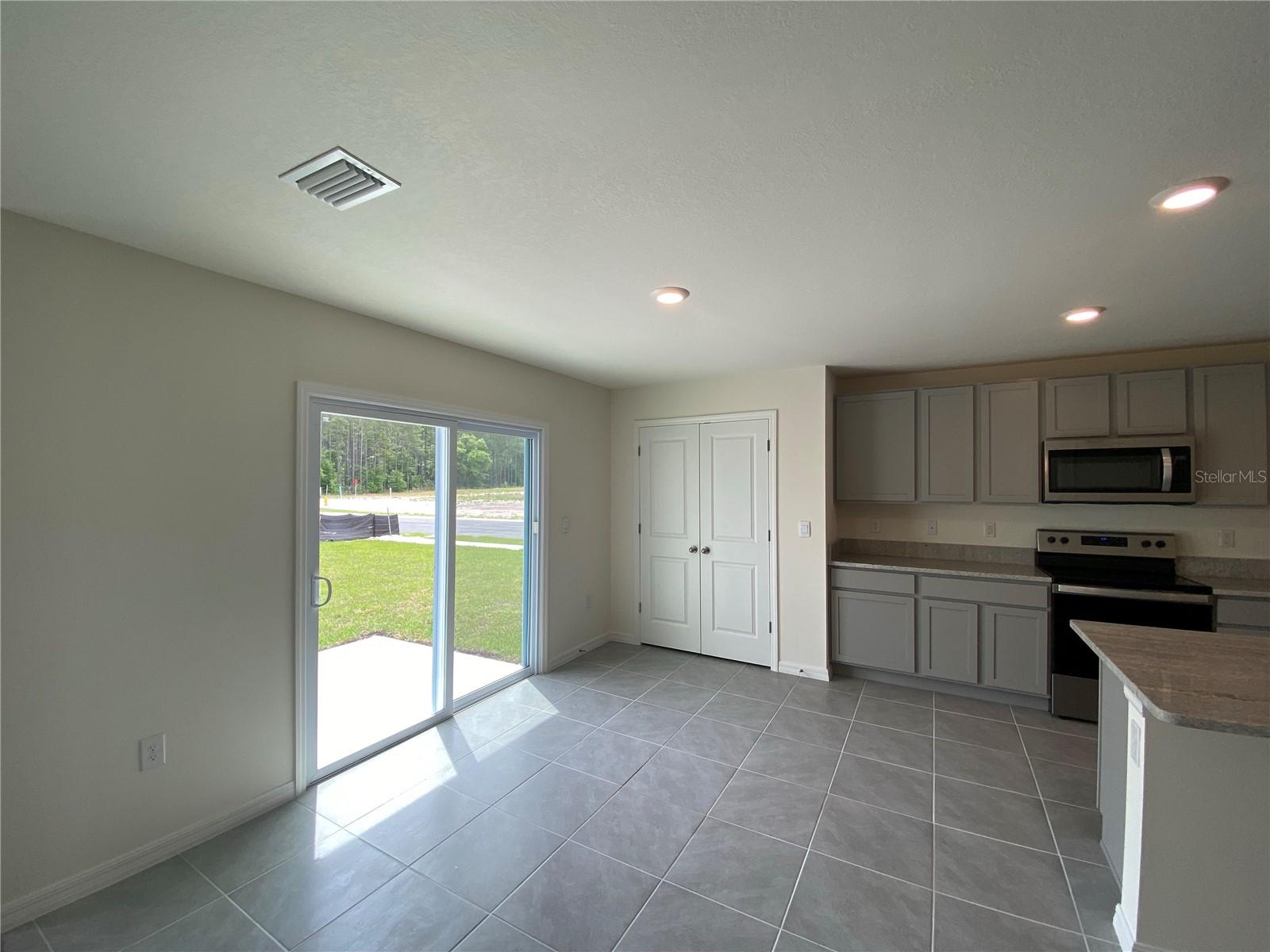 2113 247 Drive, FL