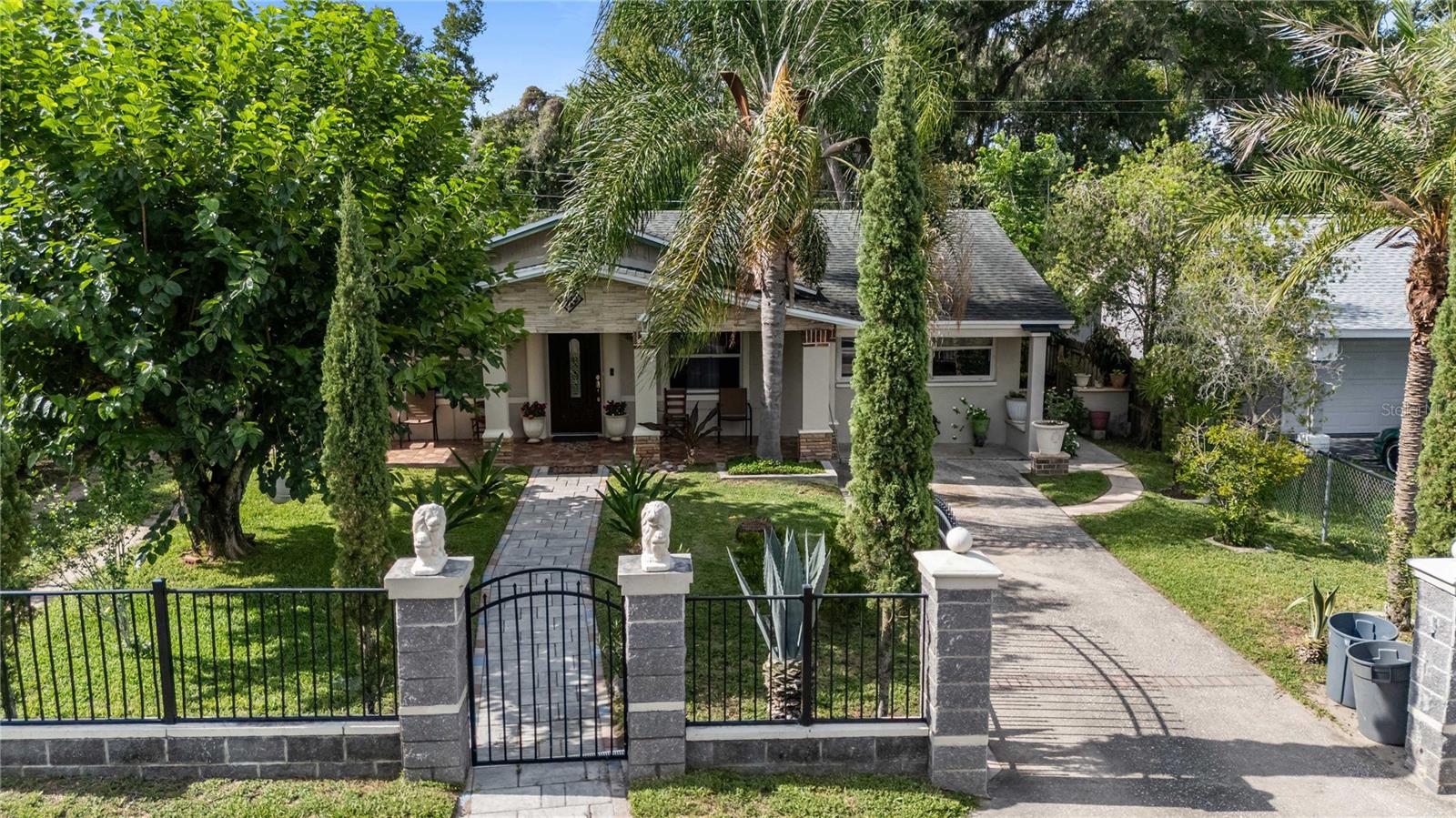 37253 Safari Drive, FL