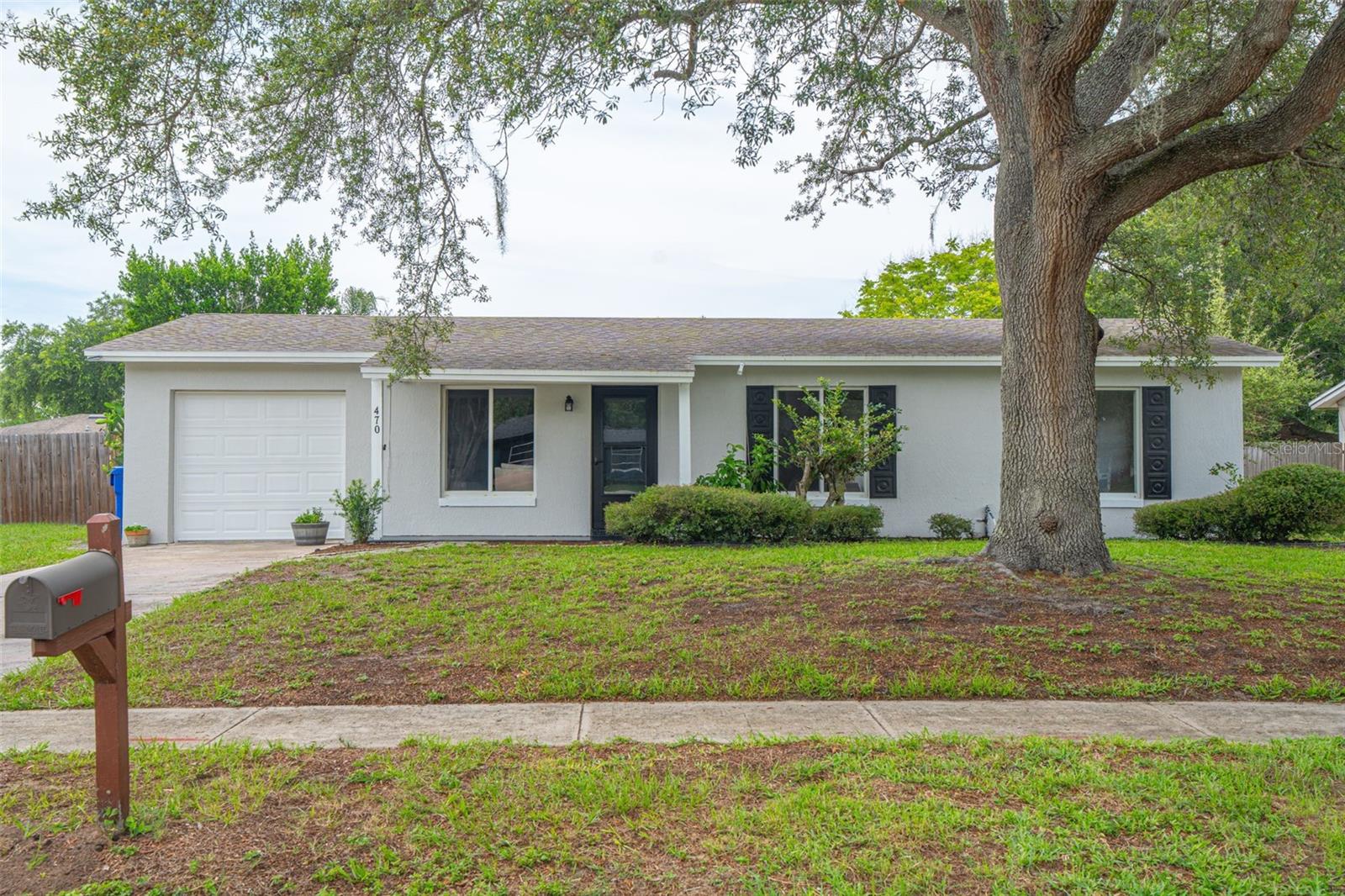 470 Meadow Sweet Court, FL