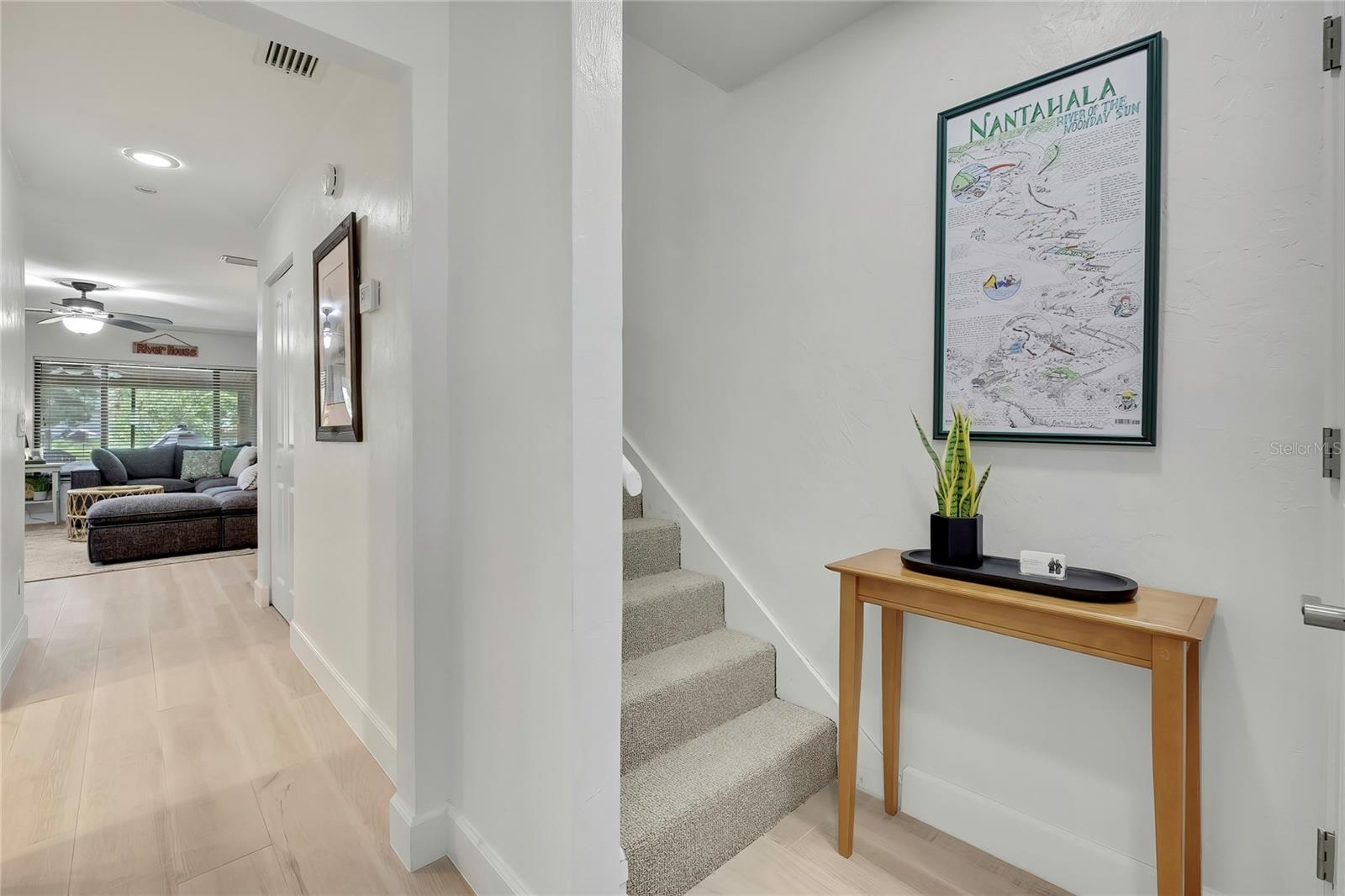 1637 Paradise Circle, FL