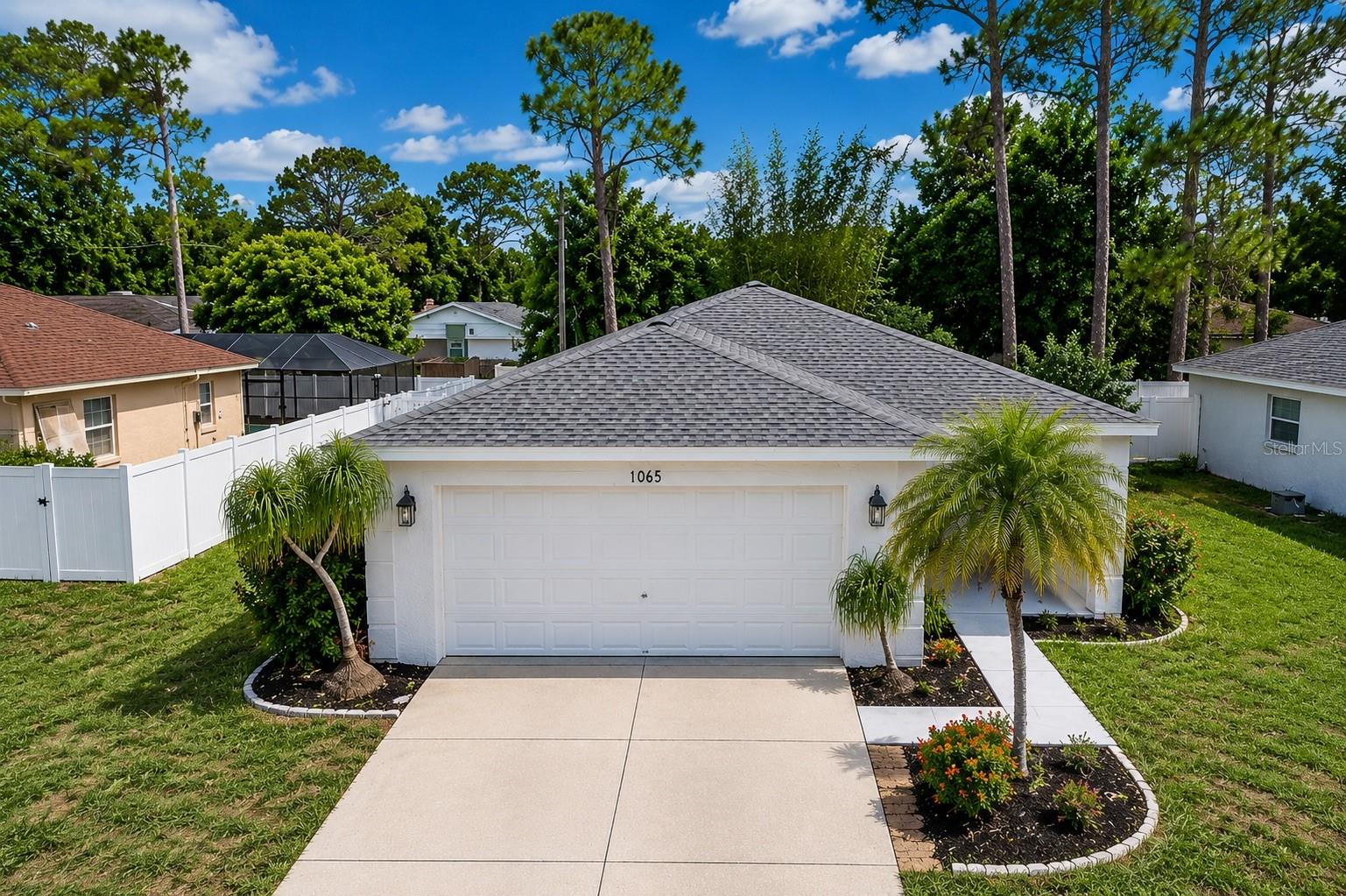 1065 Lewis Ave, FL
