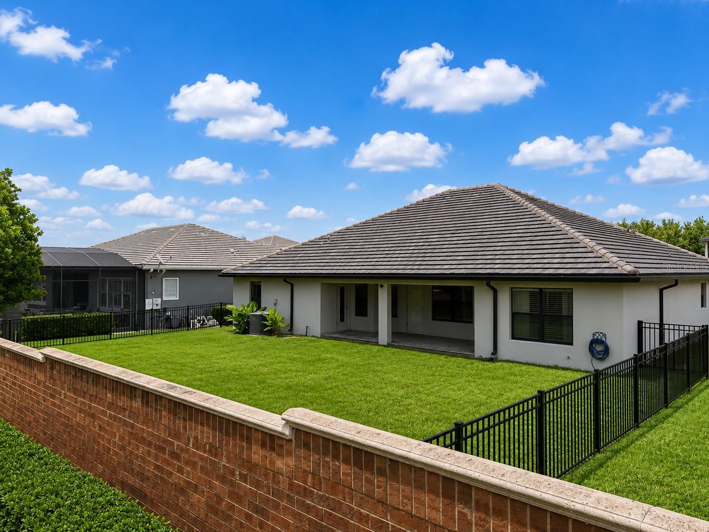 226 Lake Vista Drive, FL