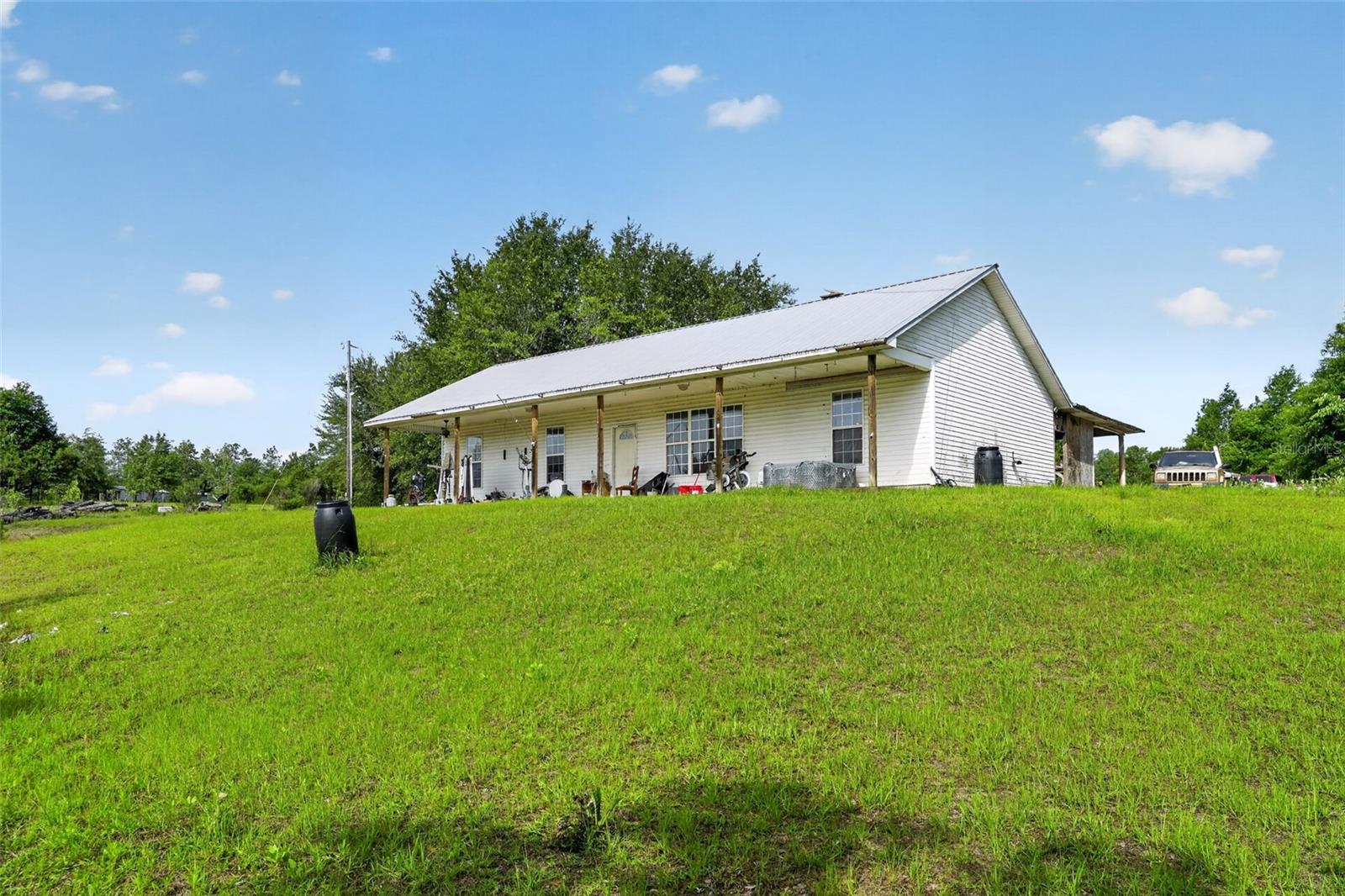 4700 Woody Road, FL