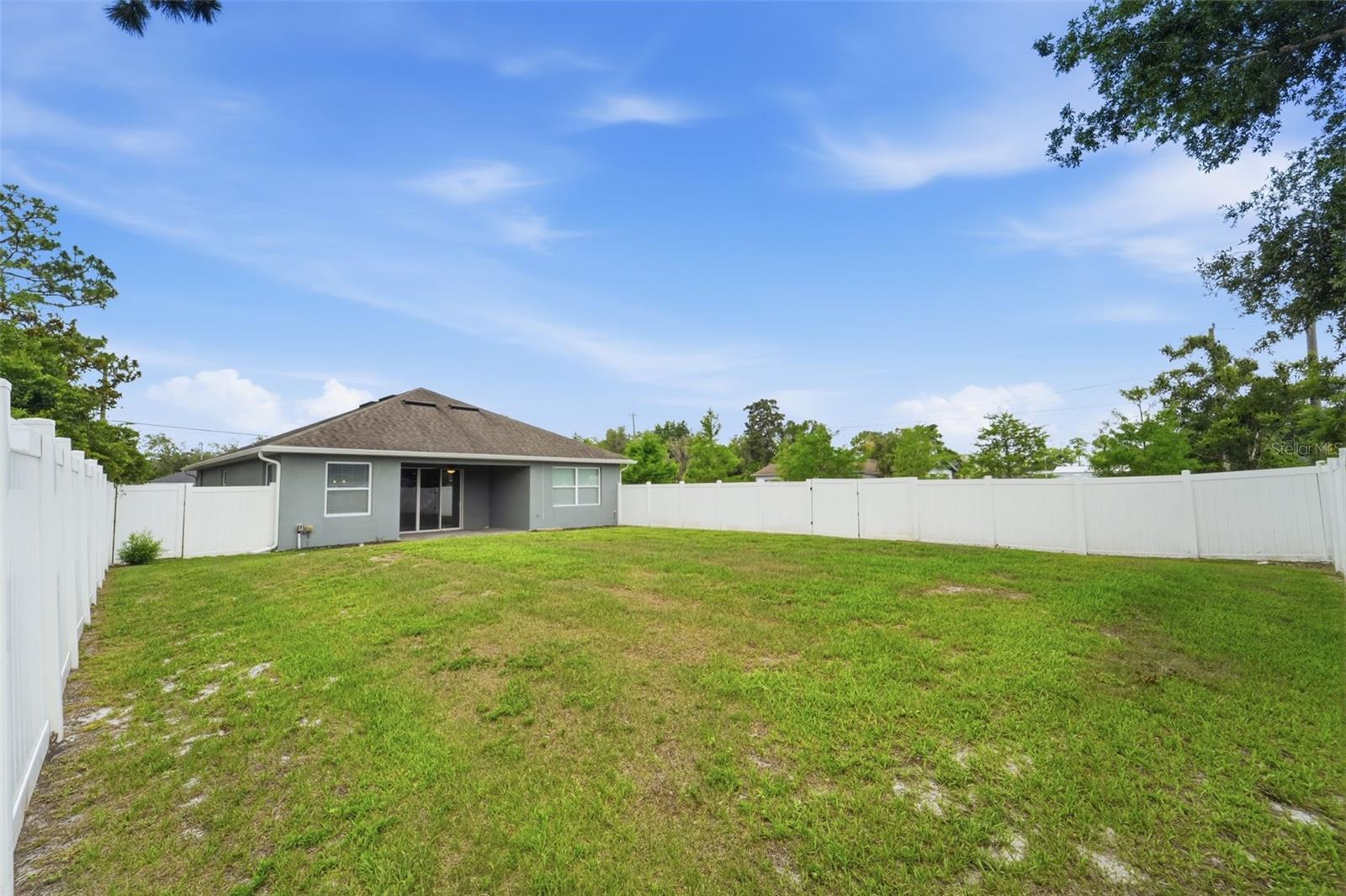 1800 3rd Avenue, FL