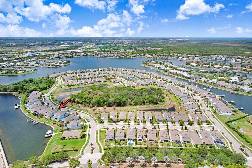 5425 Wishing Arch Drive, FL