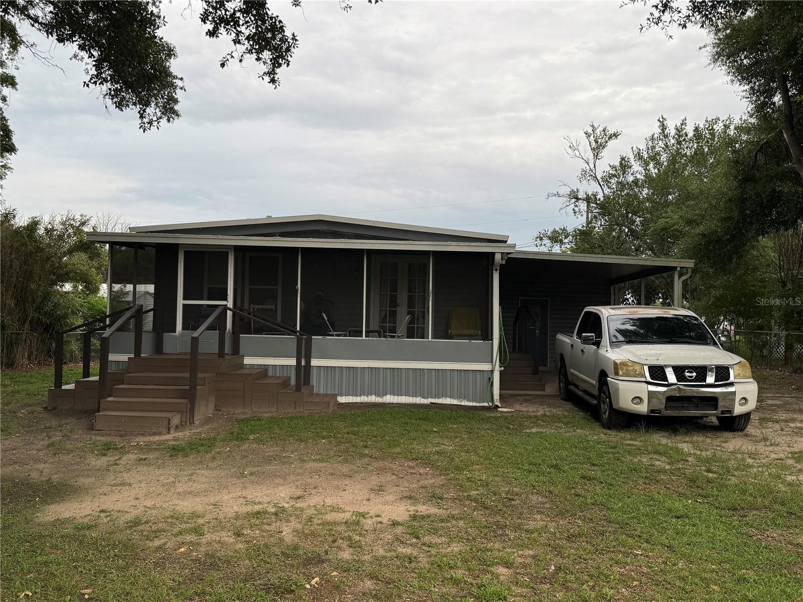 SUMMERFIELD, FL