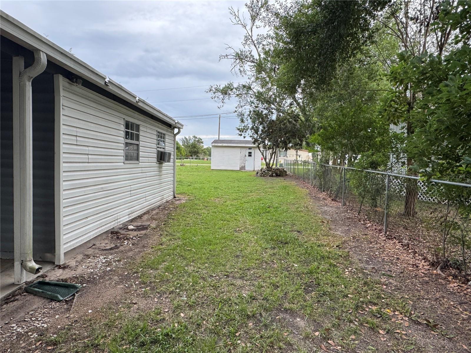 SUMMERFIELD, FL