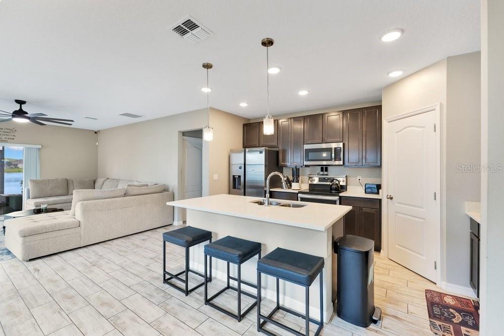 2248 Canyon Breeze Avenue, FL