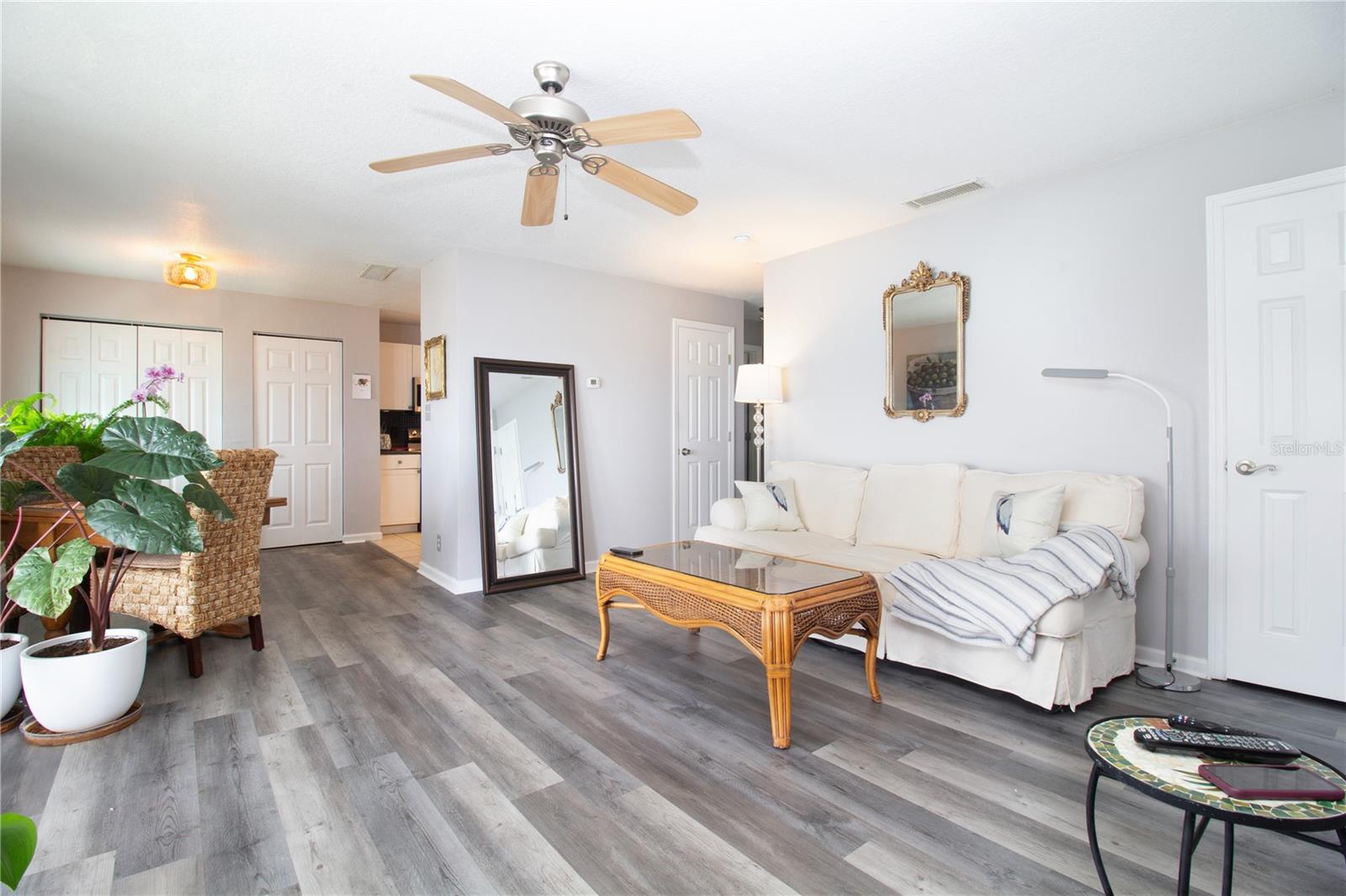 5282 Beach Drive, FL
